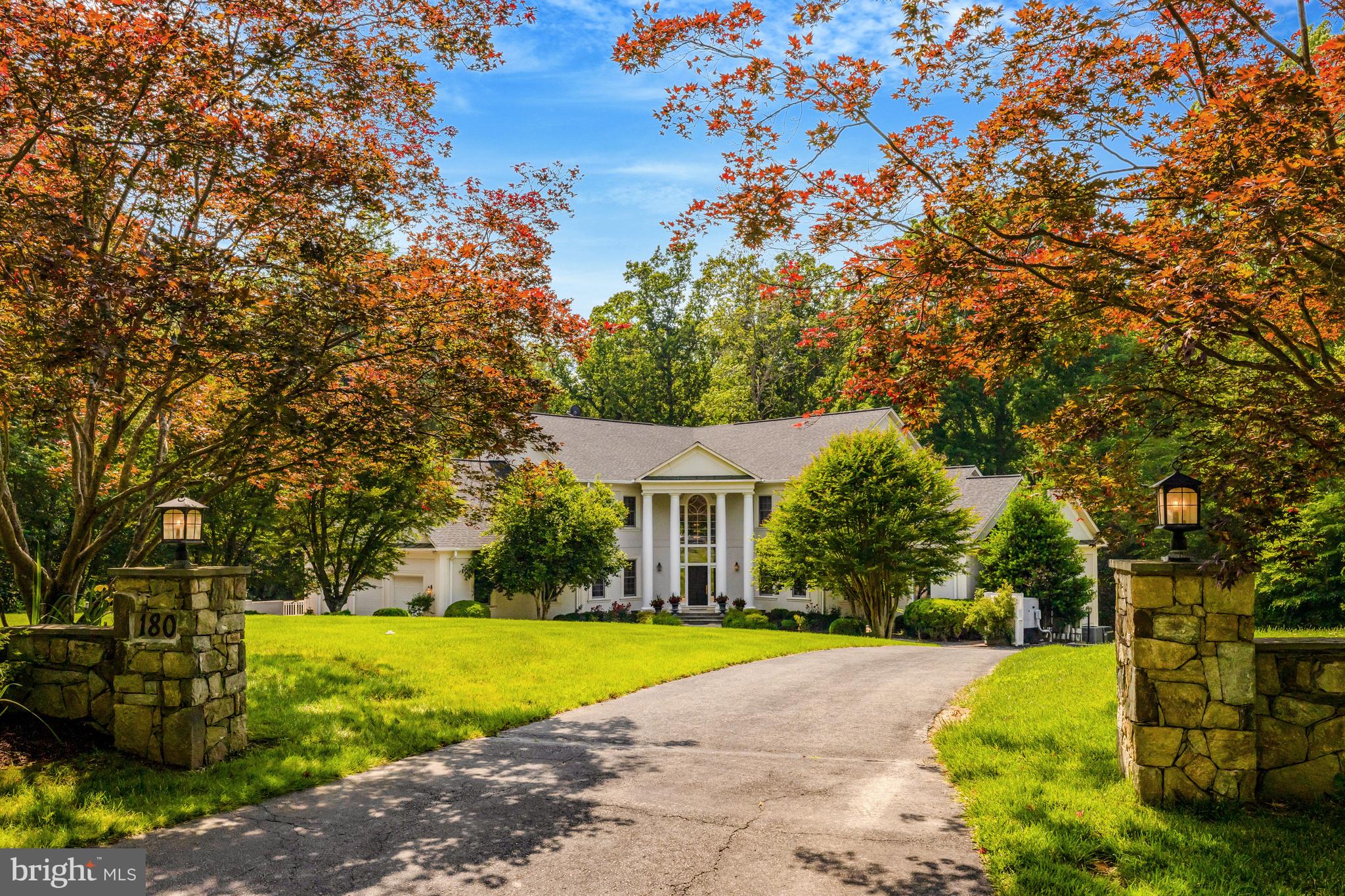 RIVER BEND ESTATES - Residential