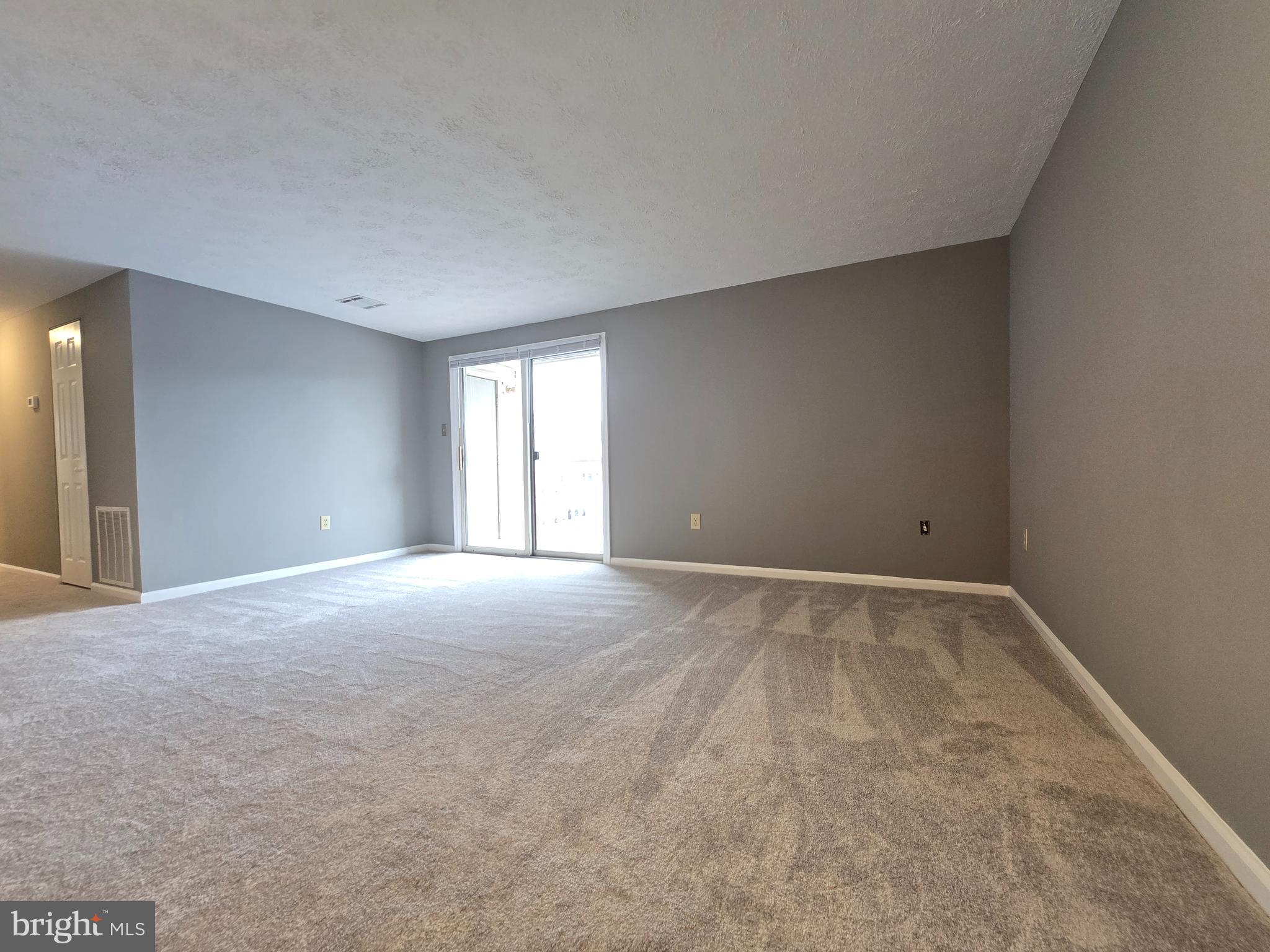 FREDERICKTOWNE VILLAGE - Residential Lease