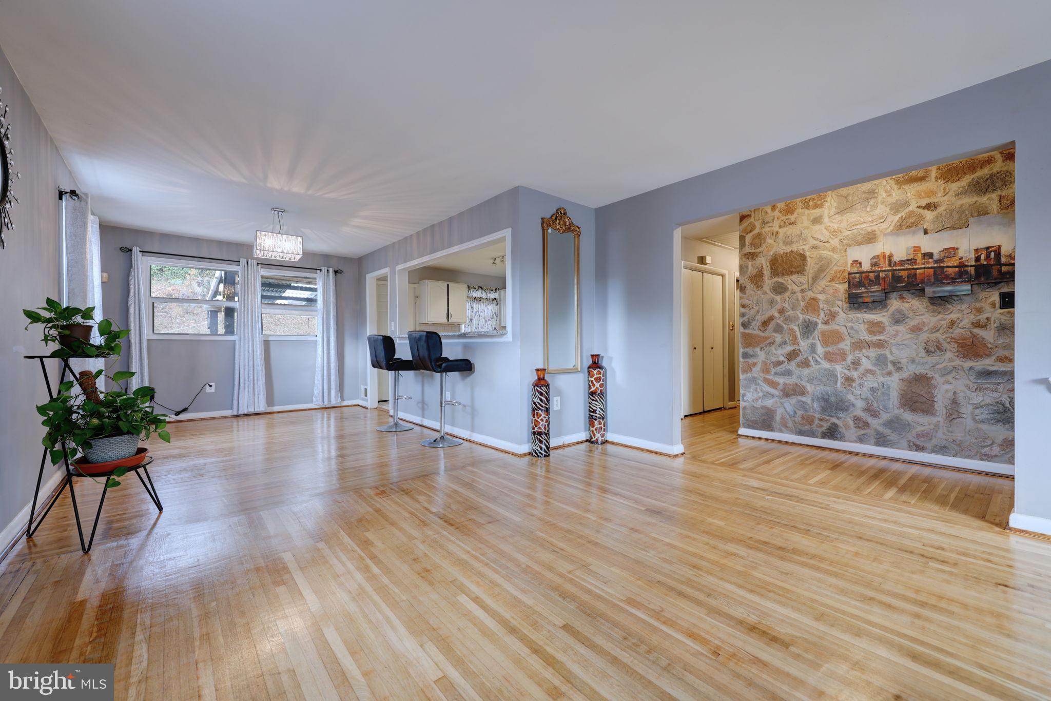 RIVER RIDGE ESTATES - Residential