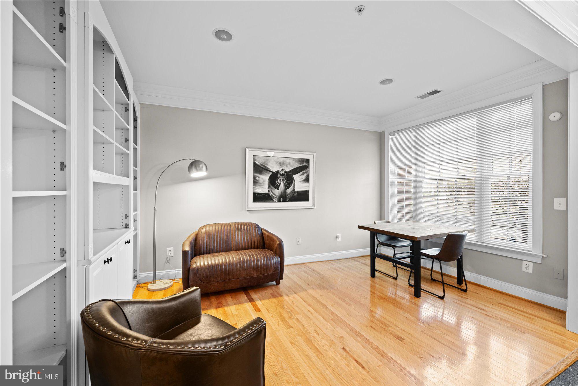 CAMERON STATION - Residential
