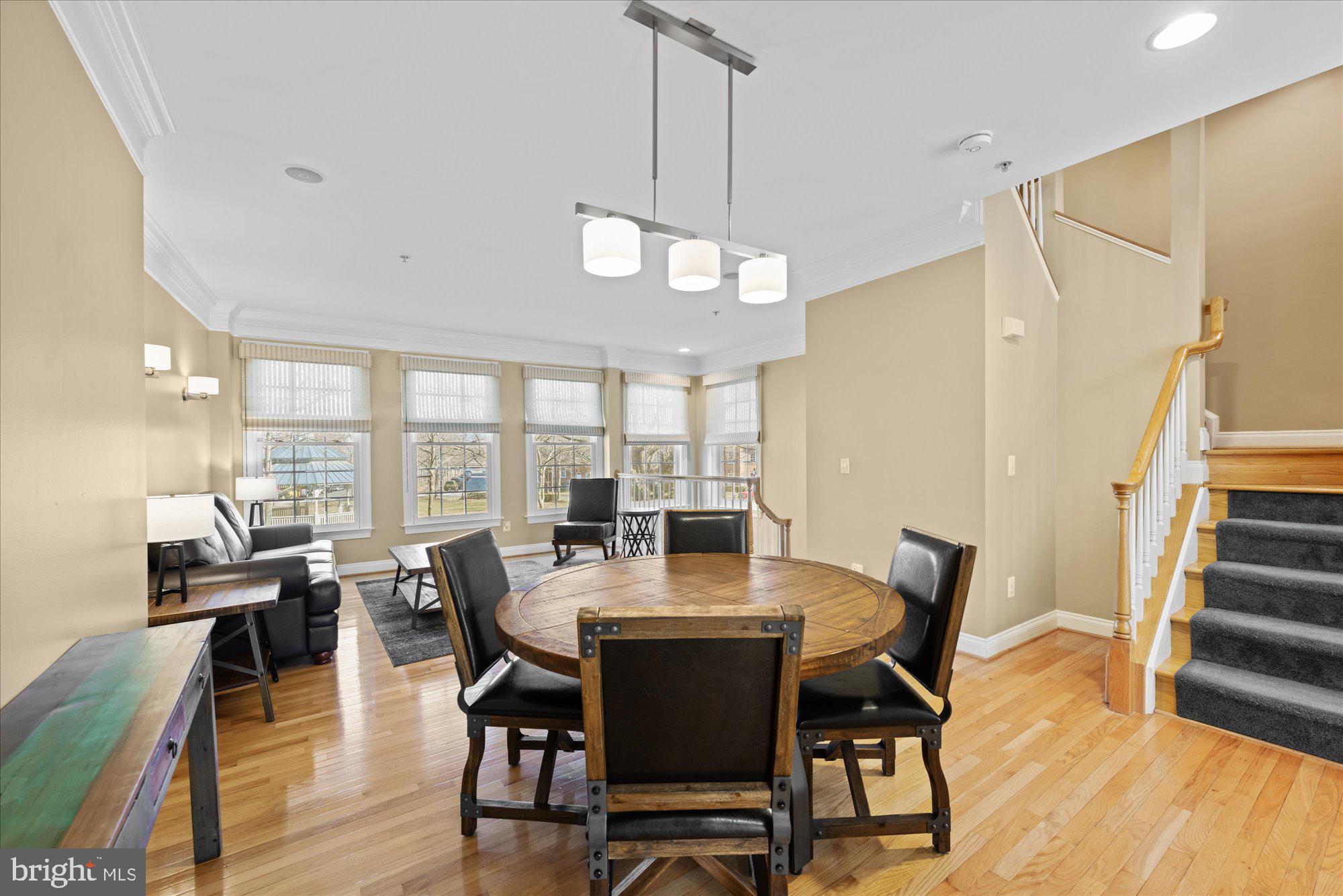 CAMERON STATION - Residential