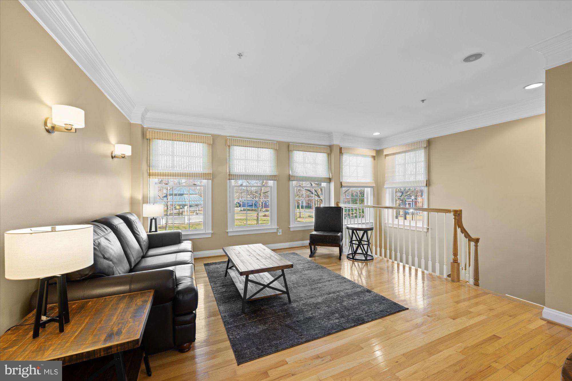 CAMERON STATION - Residential