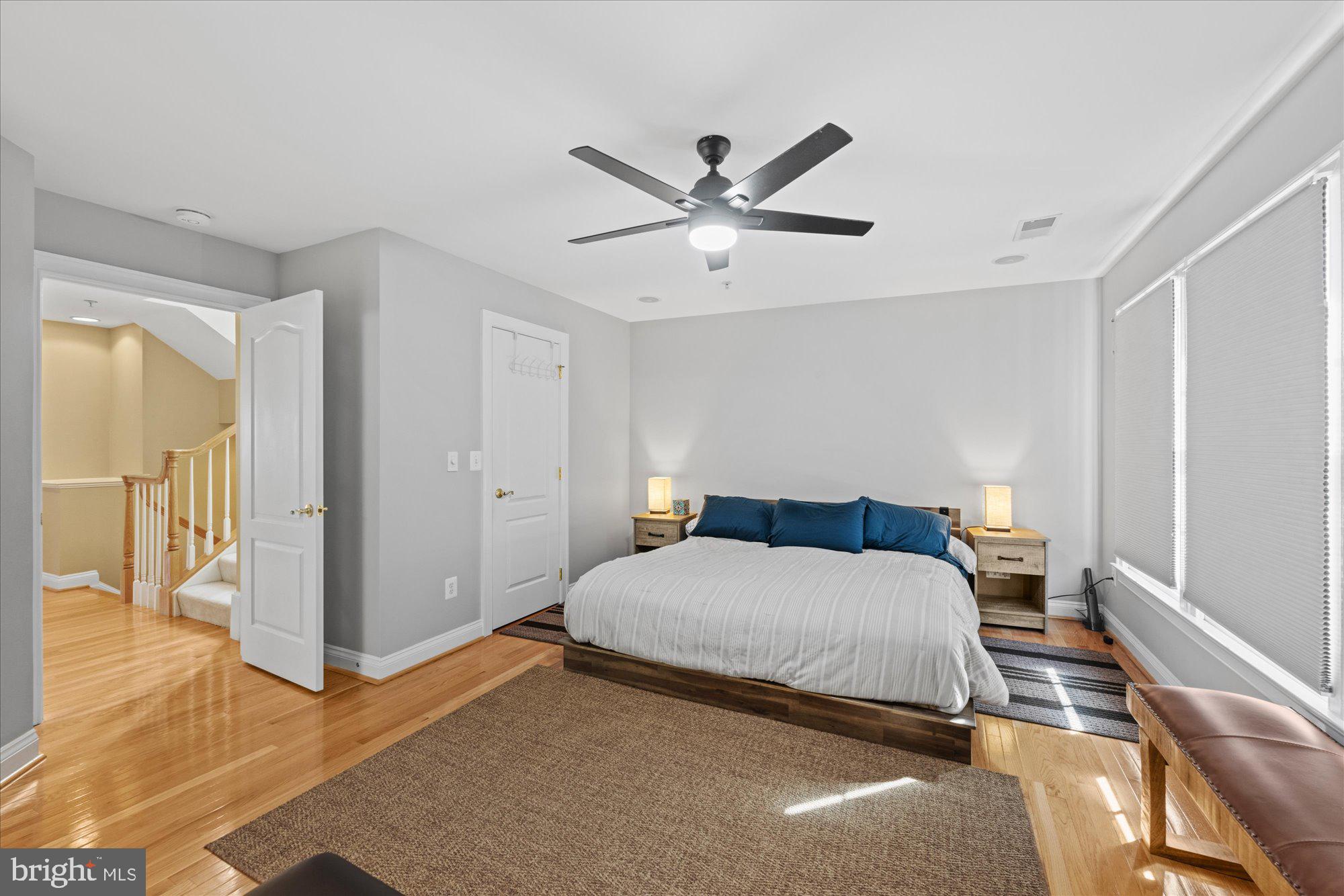 CAMERON STATION - Residential