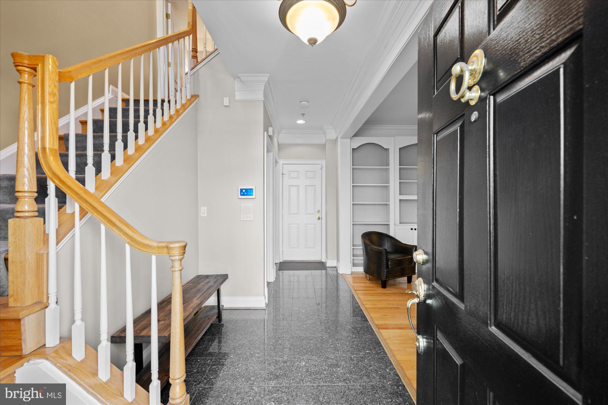 CAMERON STATION - Residential