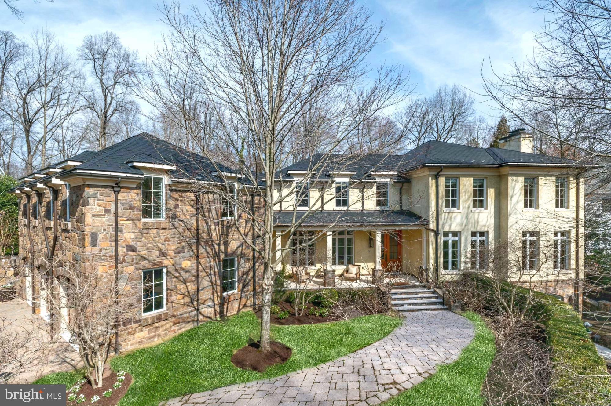 LANGLEY FOREST - Residential