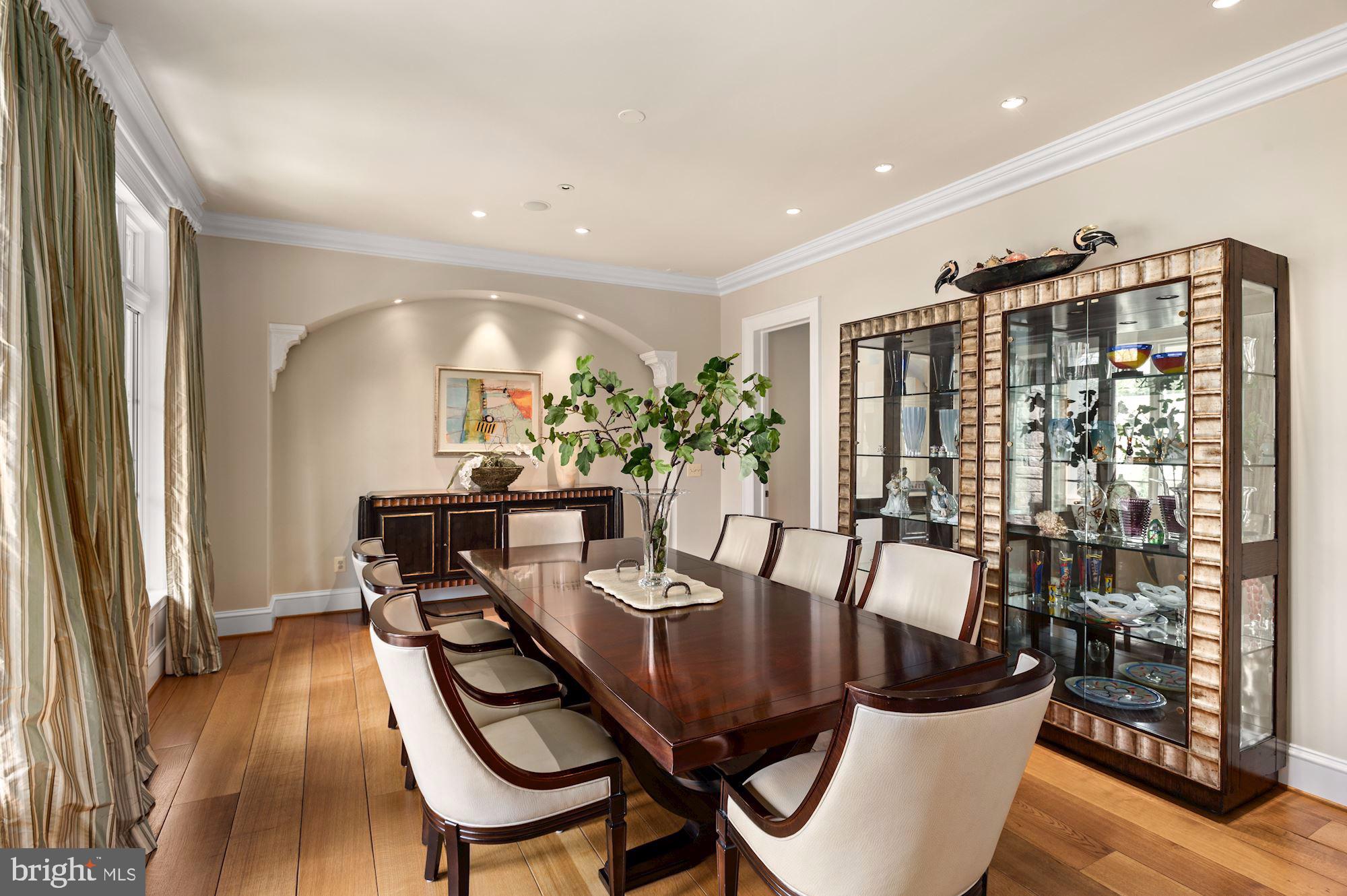 LANGLEY FOREST - Residential