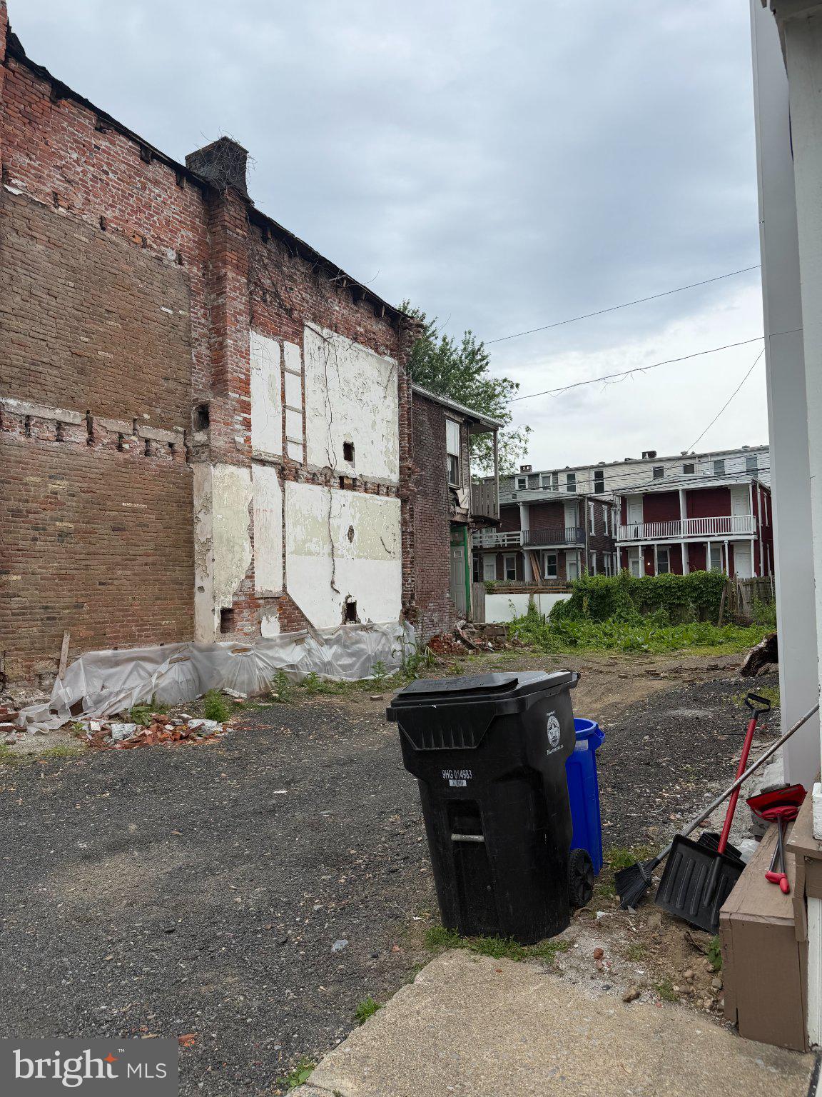 0.02 acre lot available in Uptown Harrisburg. Located near a playground on a quiet alley, this lot has been cleared and is available for your next investment. Zoning is residential. Buyer is responsible for due diligence.