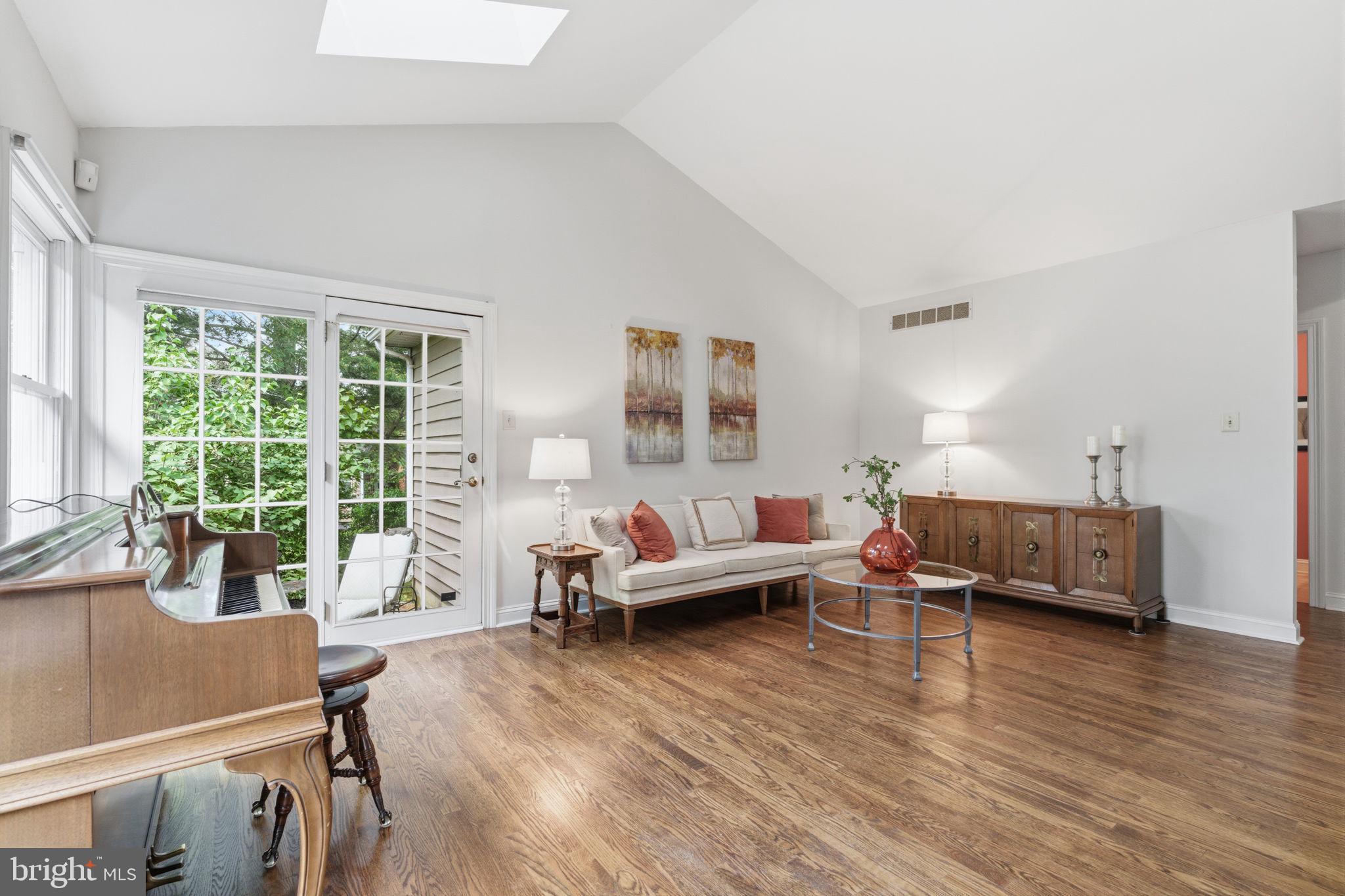 PALMER FARM - Residential