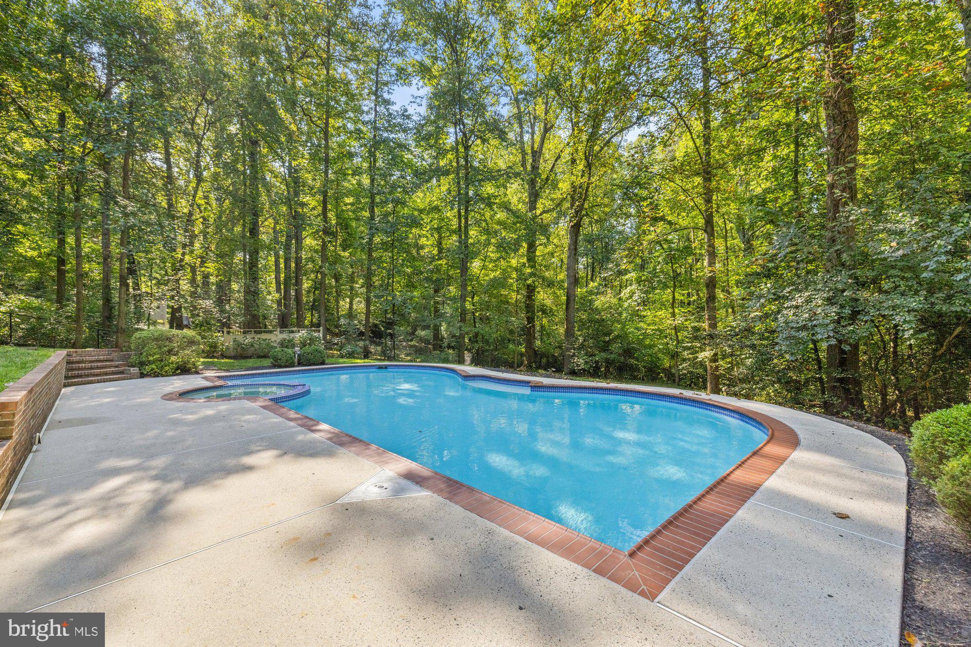 CEDAR RUN - Residential