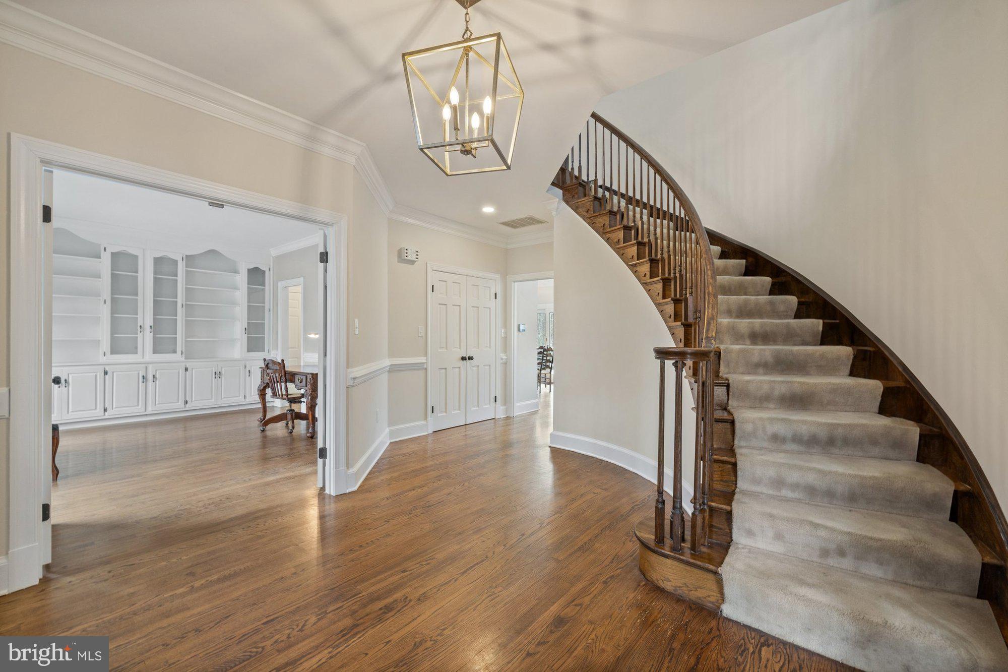 CEDAR RUN - Residential