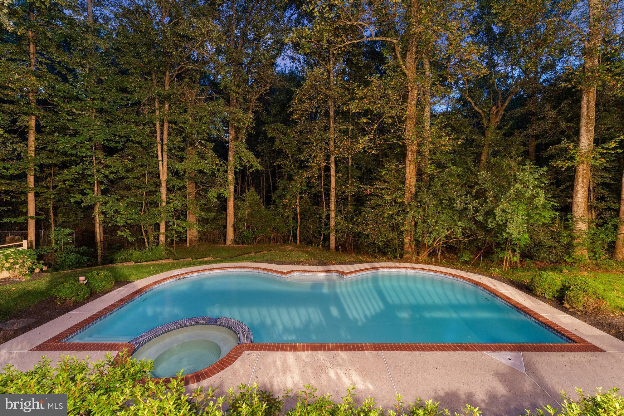 CEDAR RUN - Residential