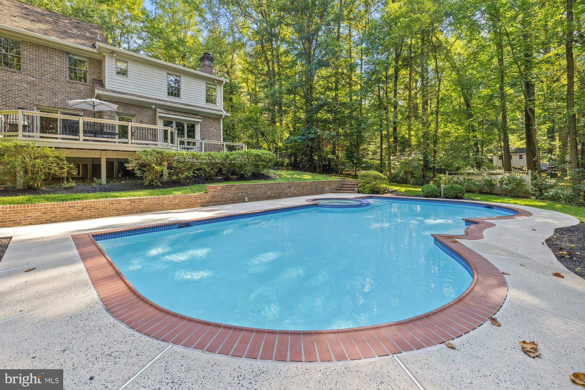 CEDAR RUN - Residential