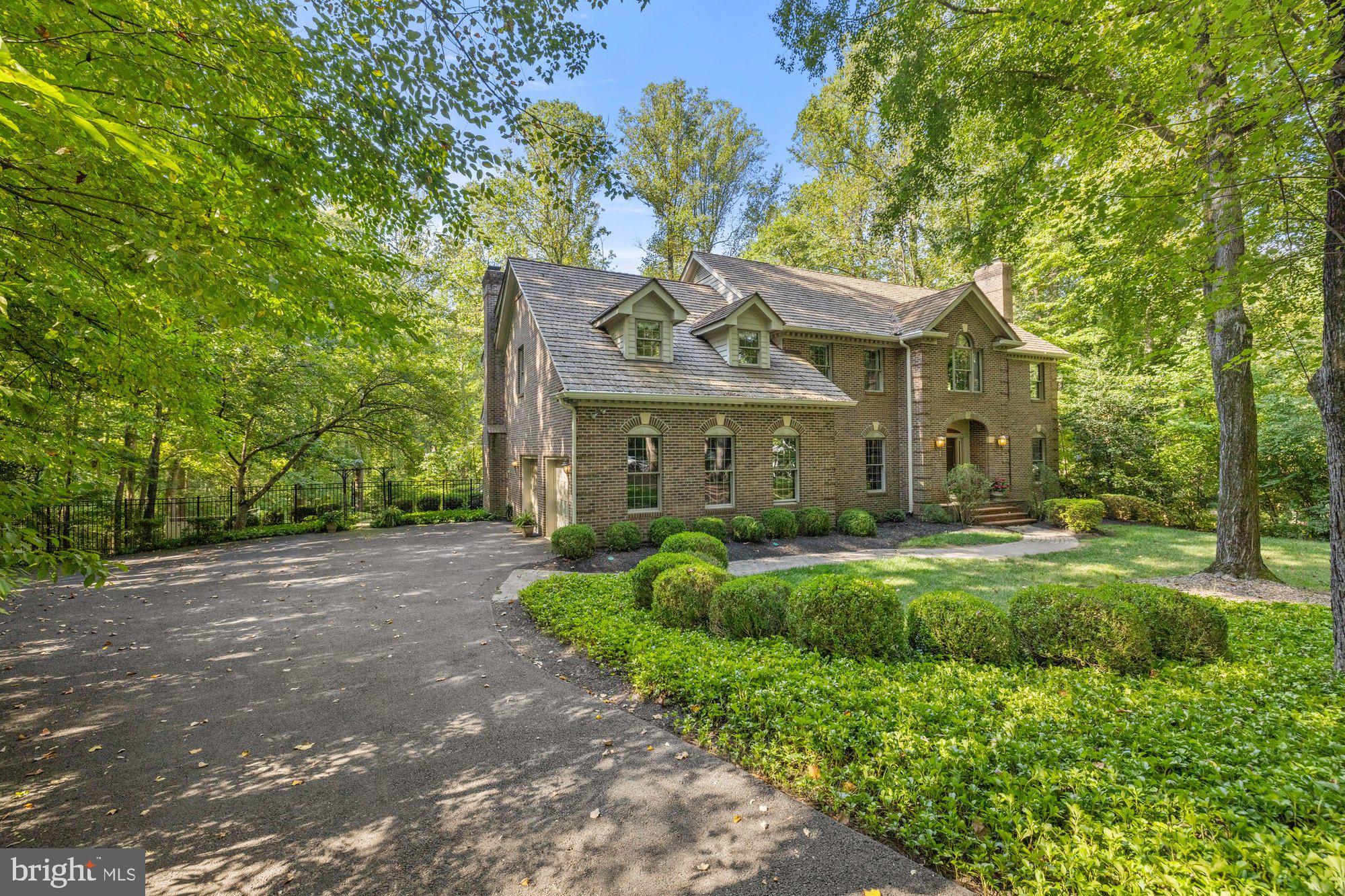 CEDAR RUN - Residential
