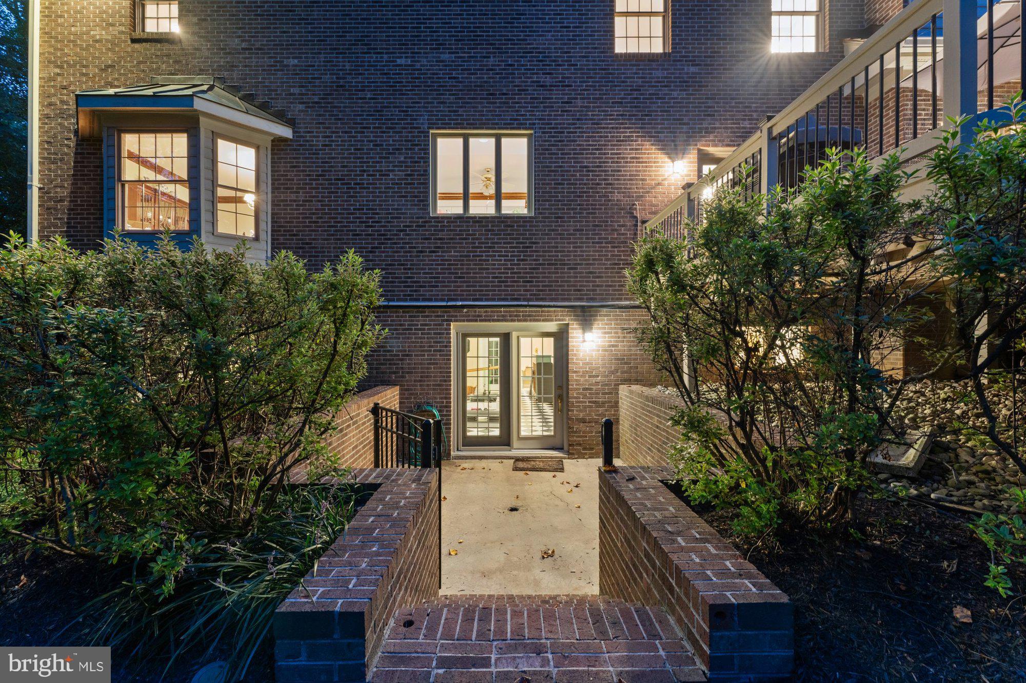 CEDAR RUN - Residential