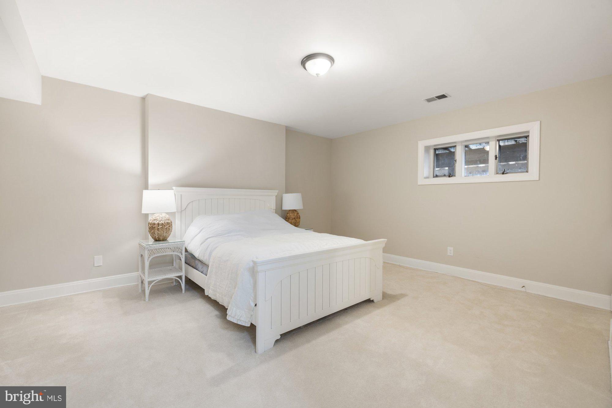 CEDAR RUN - Residential