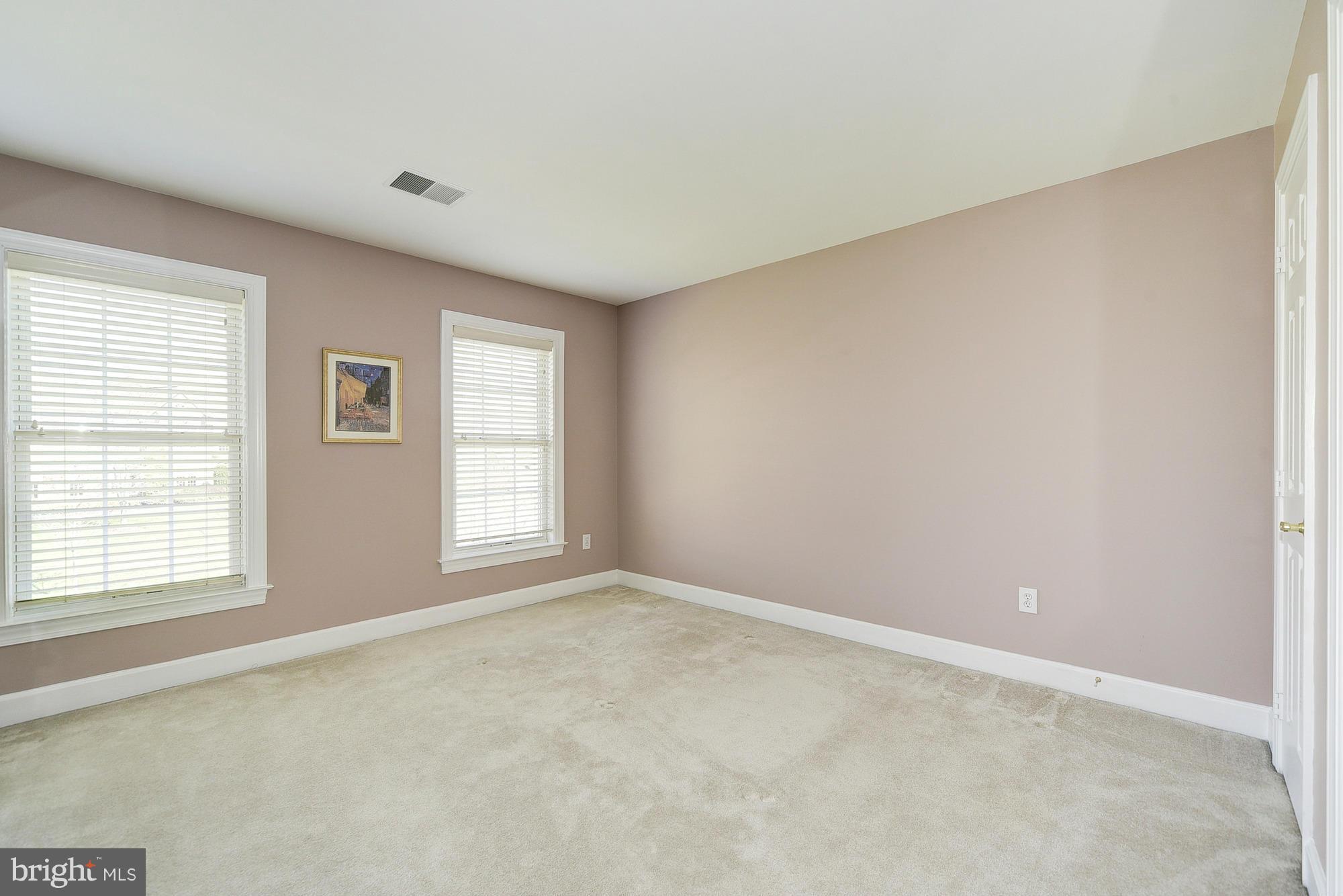GLEN MEADOWS - Residential