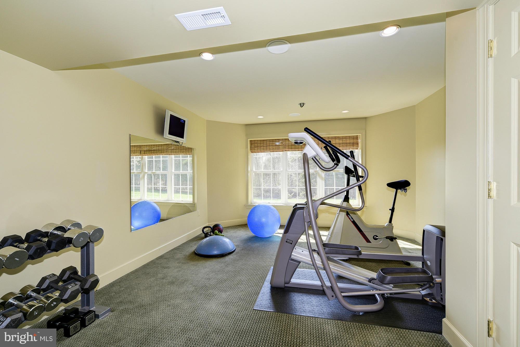 GLEN MEADOWS - Residential