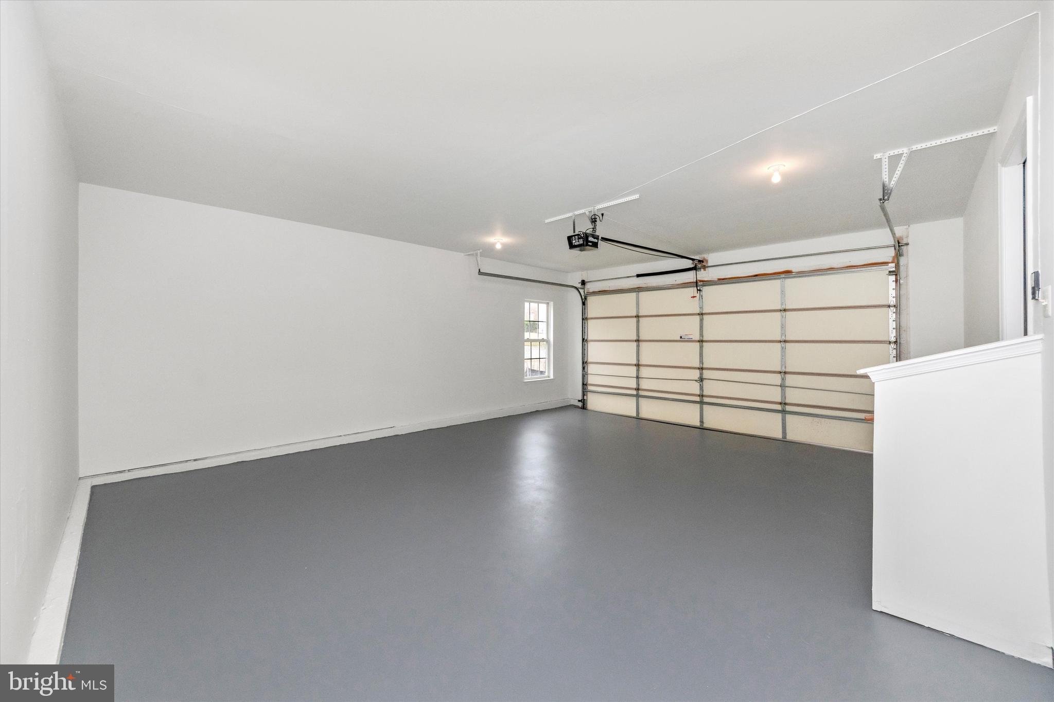 ADNELL WOODS - Residential