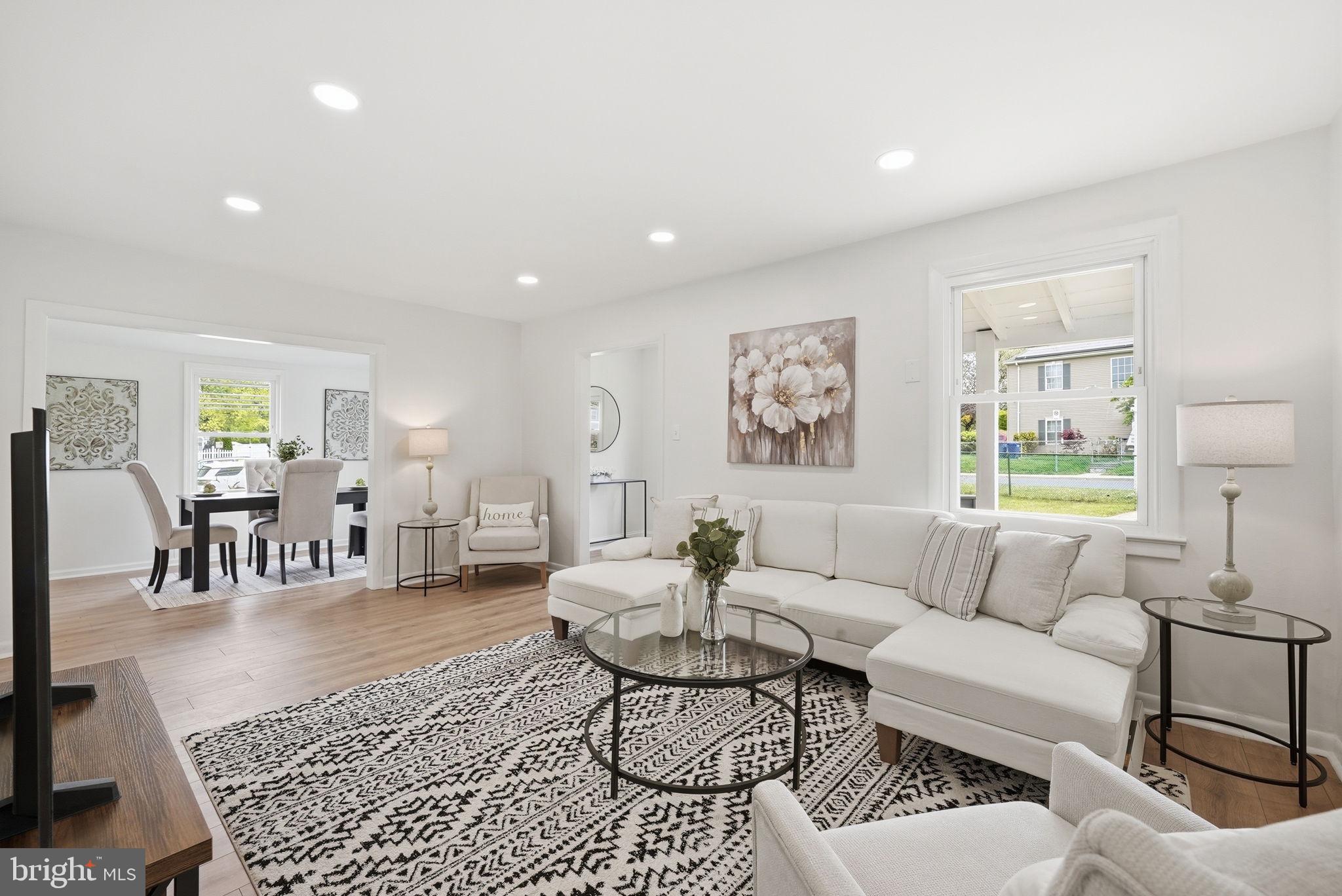 GLENMONT VILLAGE - Residential