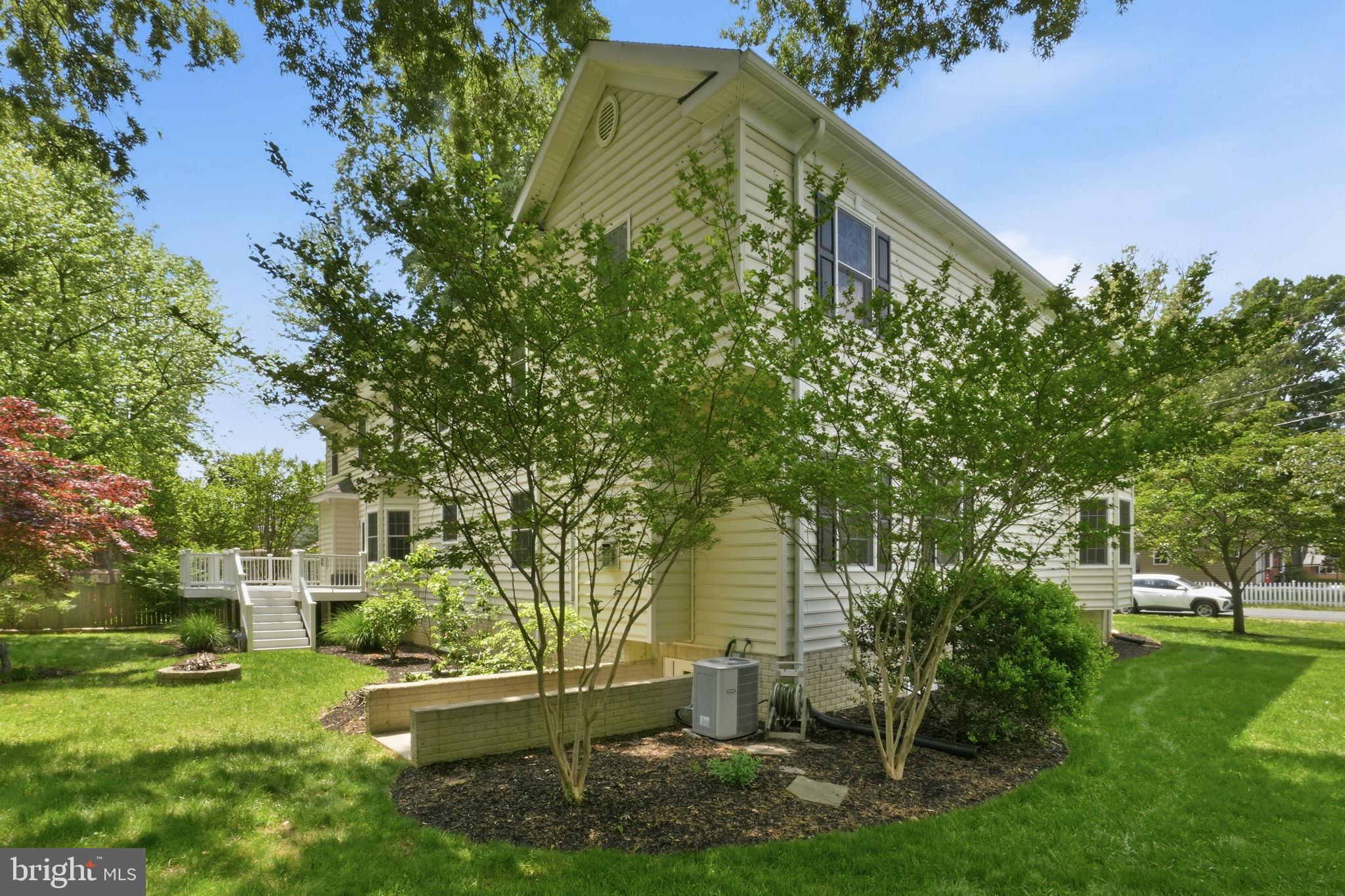 MT VERNON HILLS - Residential