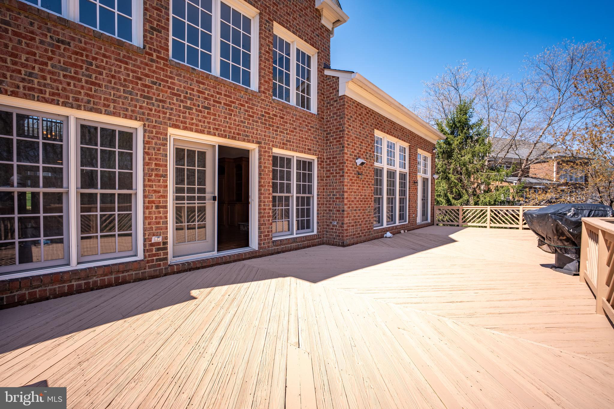 WINDSONG SOUTH - Residential