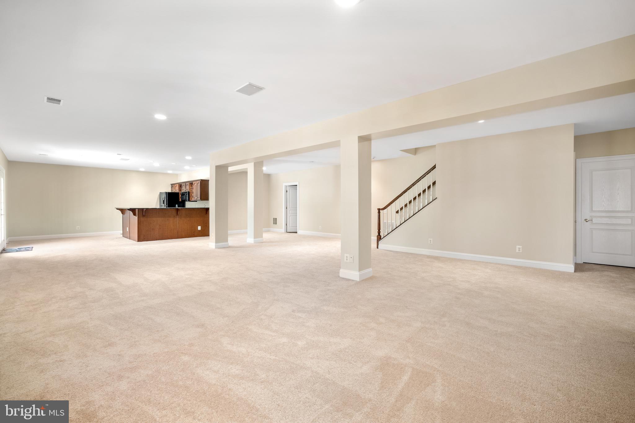 WINDSONG SOUTH - Residential