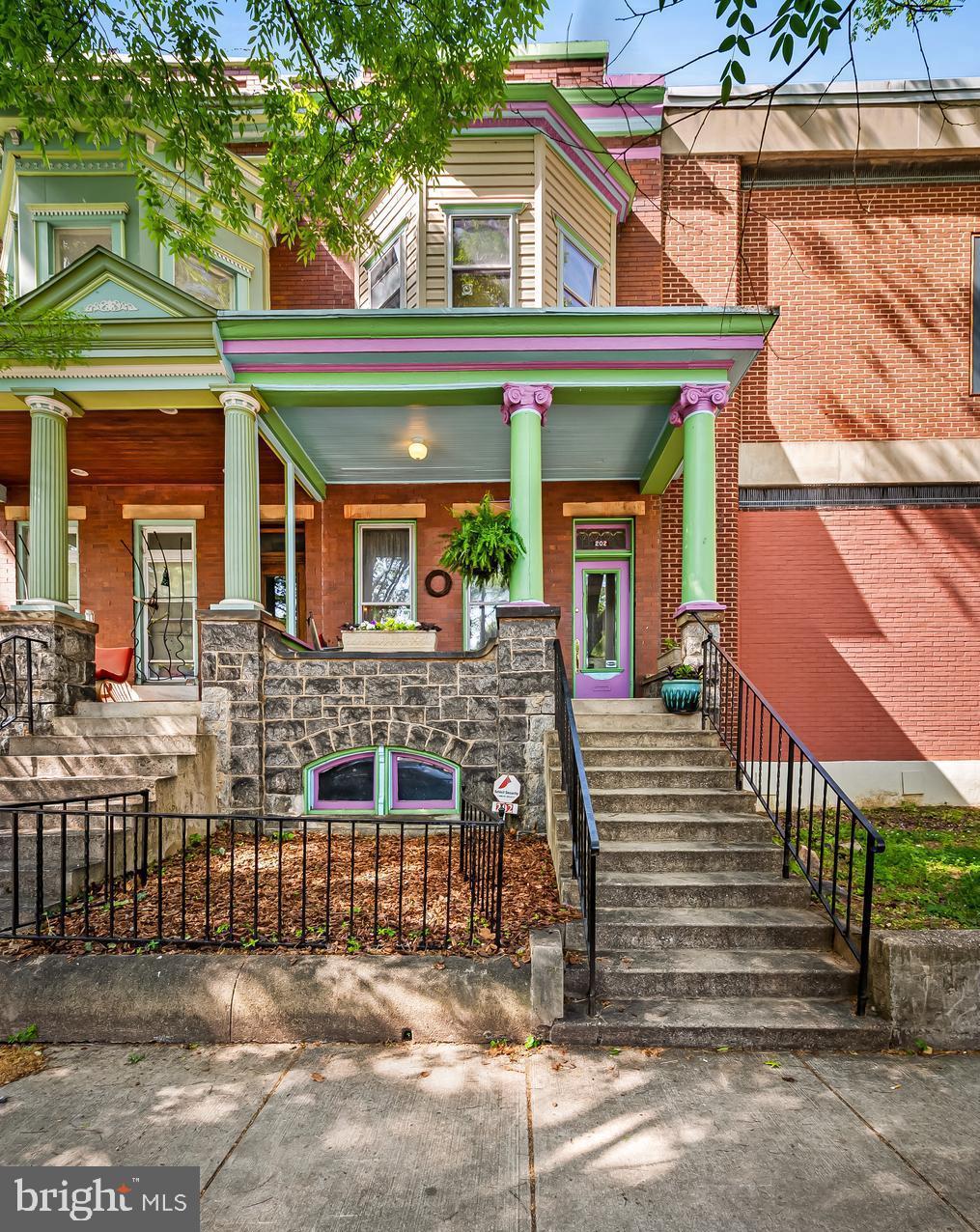 CHARLES VILLAGE - Residential