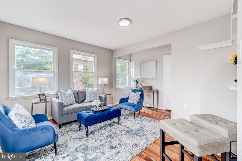 OLD TOWN ALEXANDRIA - Residential Lease