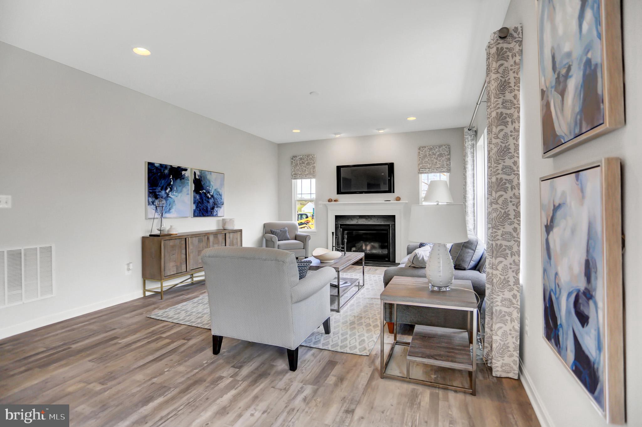 LIBERTY GROVE - Residential