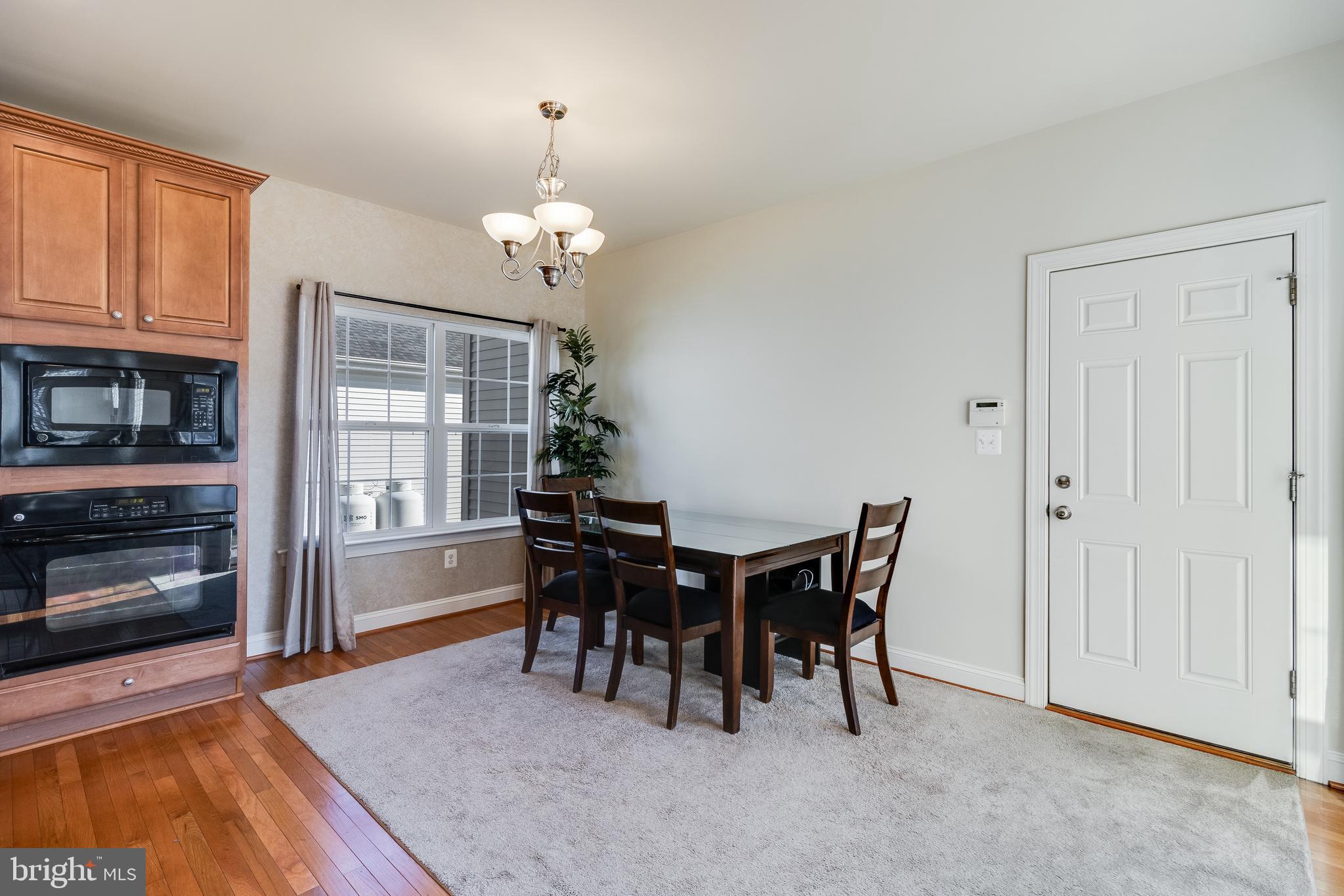 LEONARDS GRANT - Residential