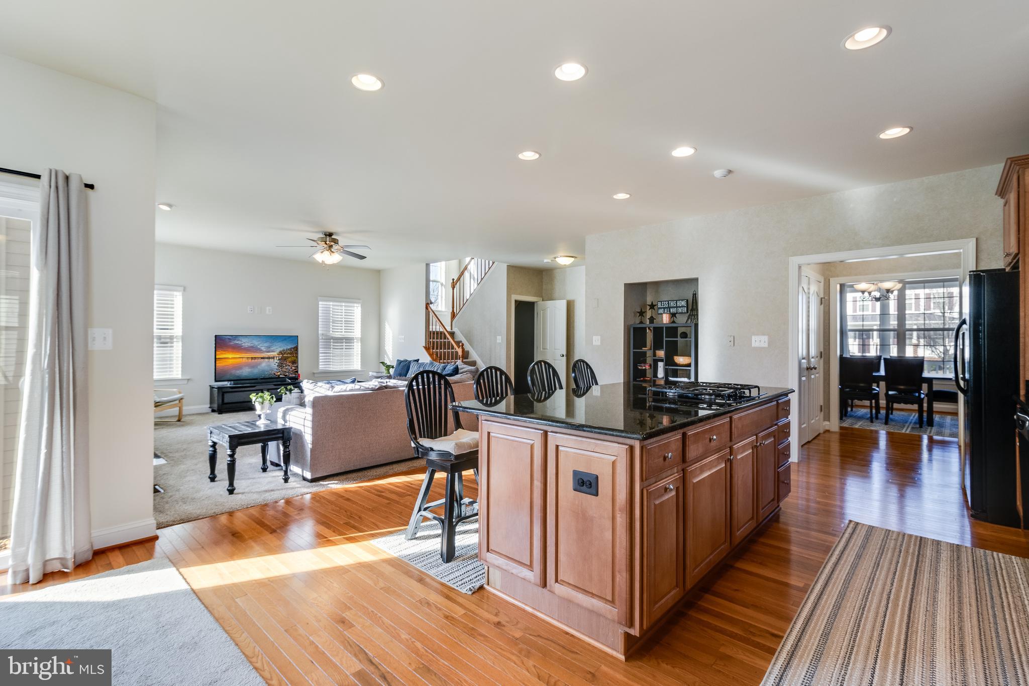 LEONARDS GRANT - Residential