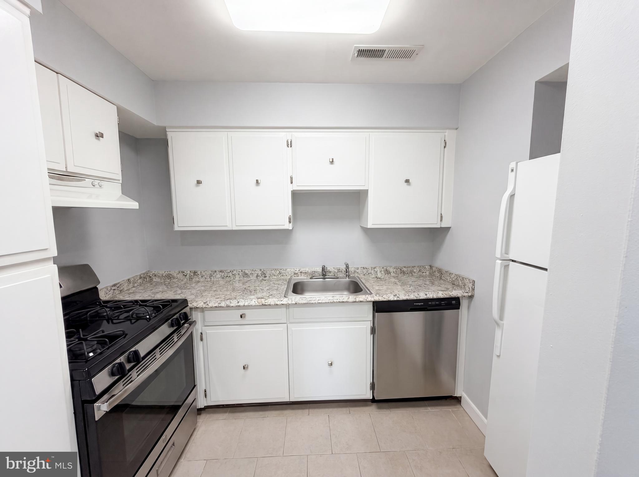 AMERICANA FINMARK - Residential