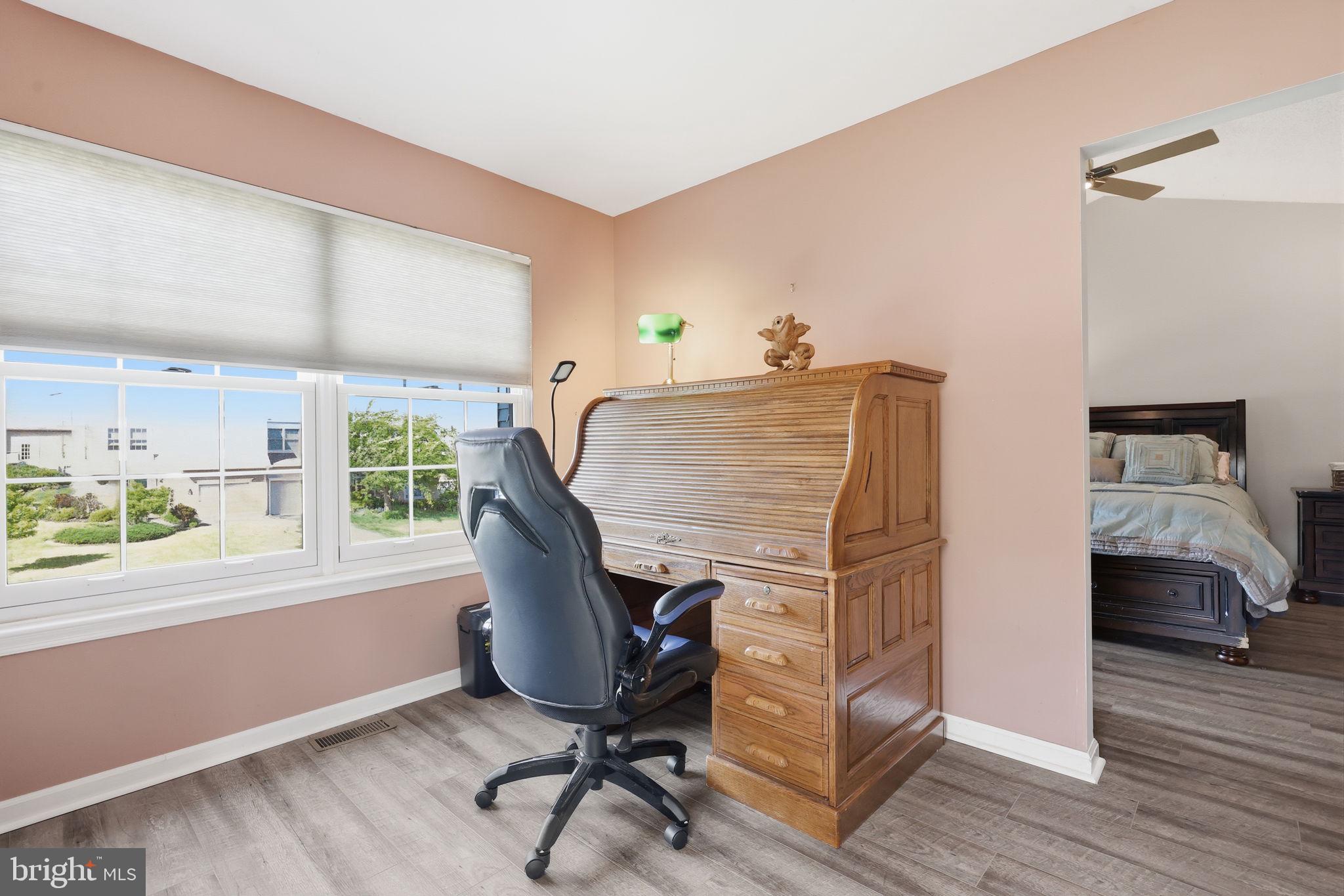 NEWTOWN GRANT - Residential