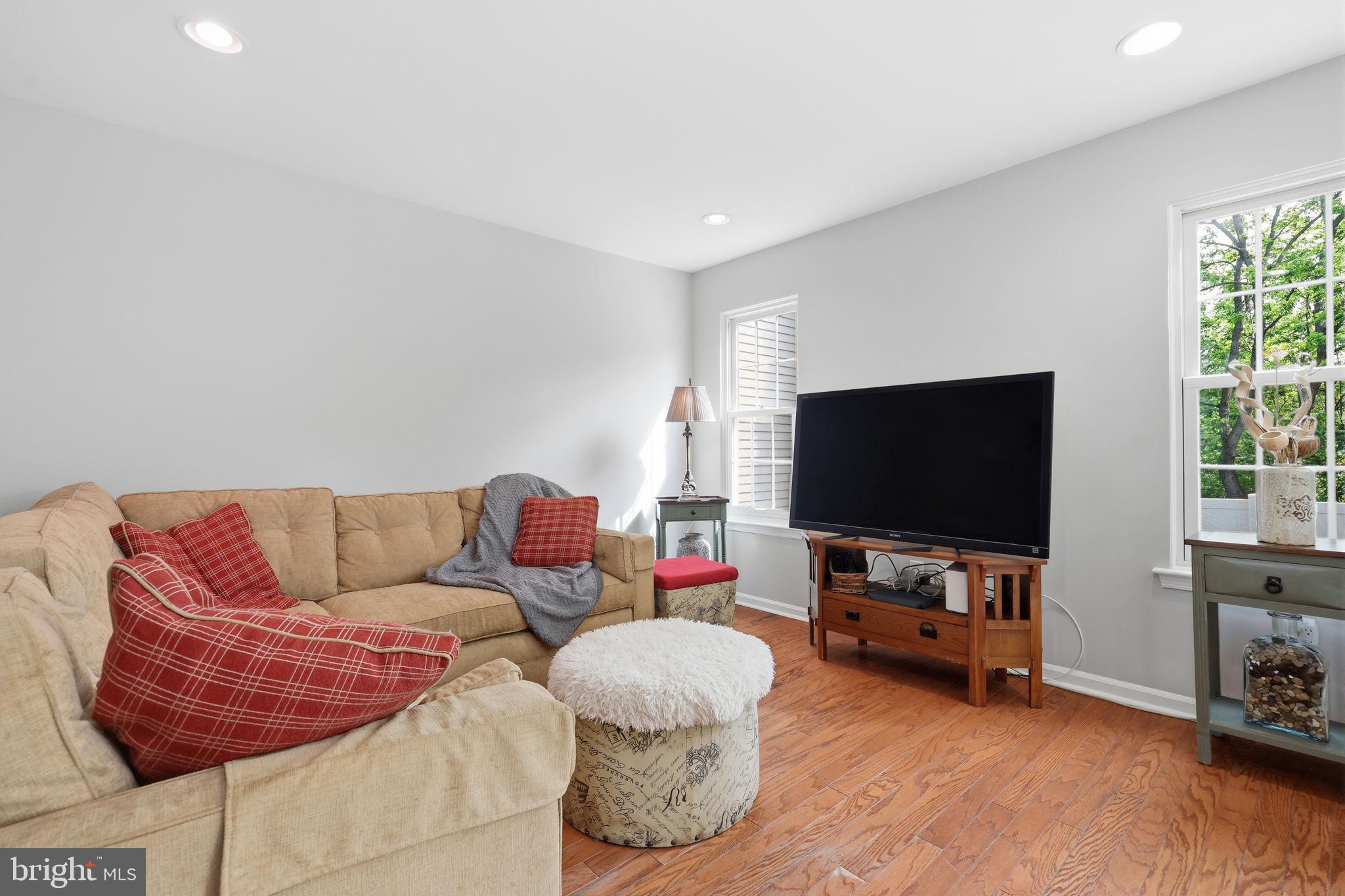 NEWTOWN GRANT - Residential