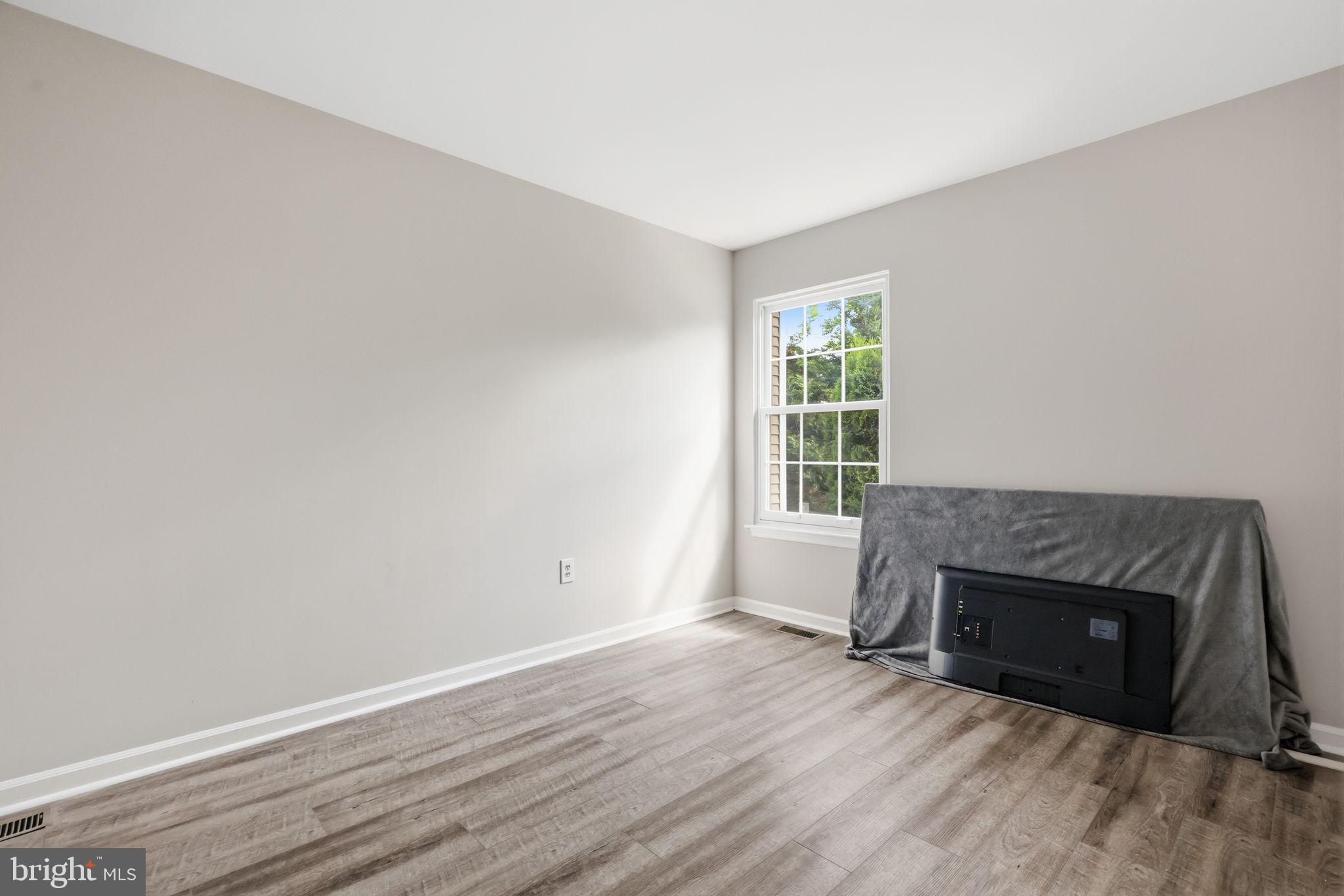 NEWTOWN GRANT - Residential
