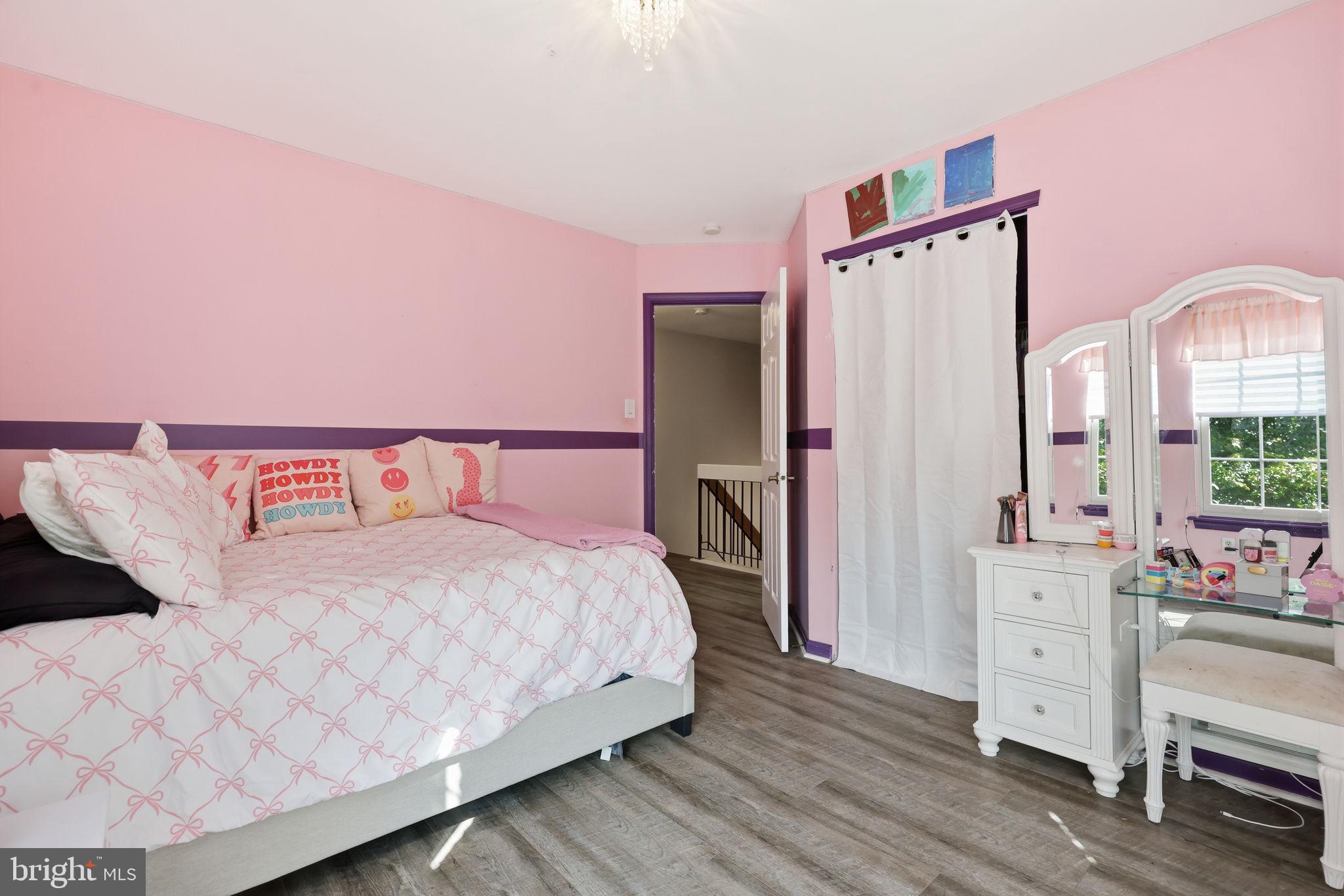NEWTOWN GRANT - Residential