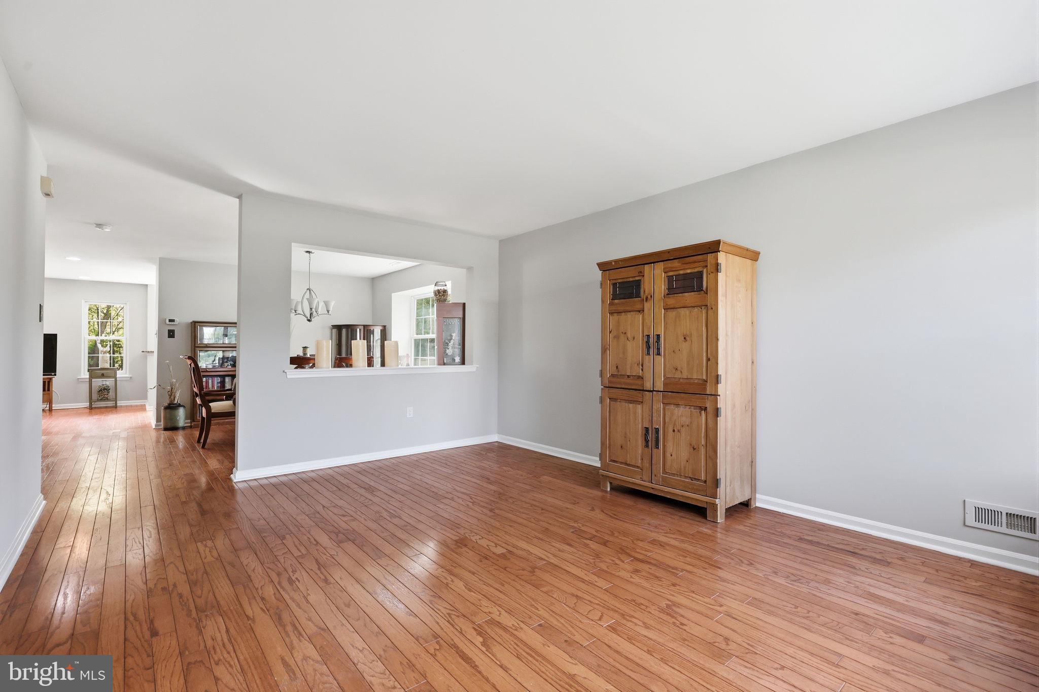 NEWTOWN GRANT - Residential