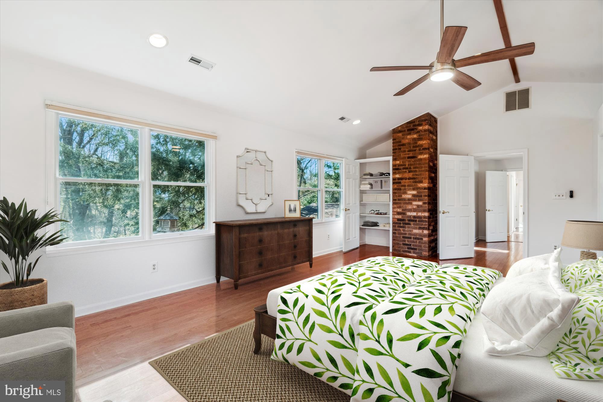 GWYNN ACRES - Residential
