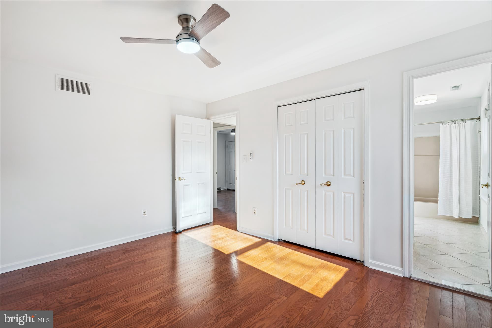GWYNN ACRES - Residential