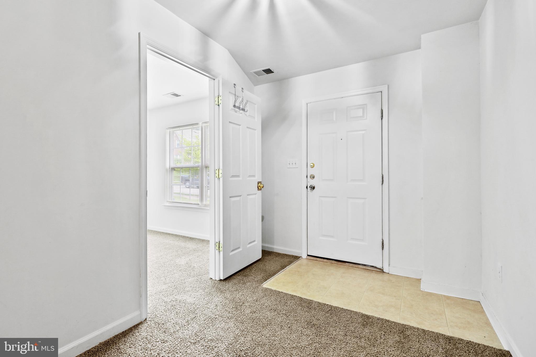 BELVEDERE SQUARE - Residential Income
