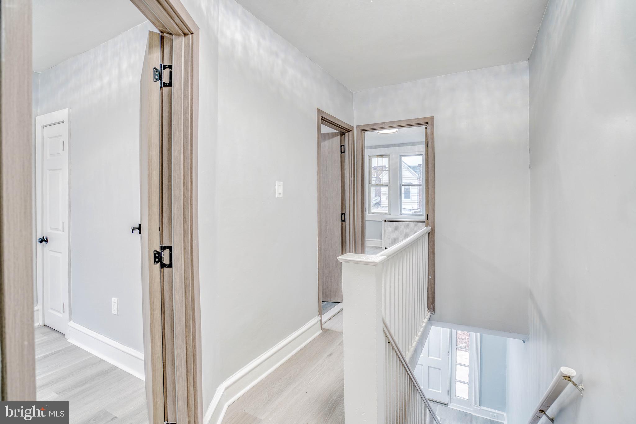 OXFORD CIRCLE - Residential