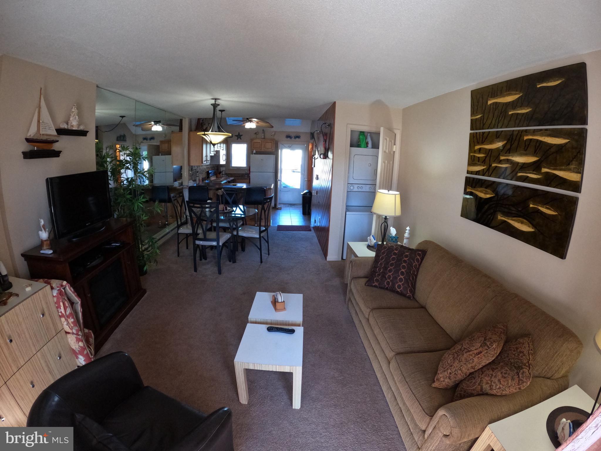 BAYSHORE ESTATES - Residential