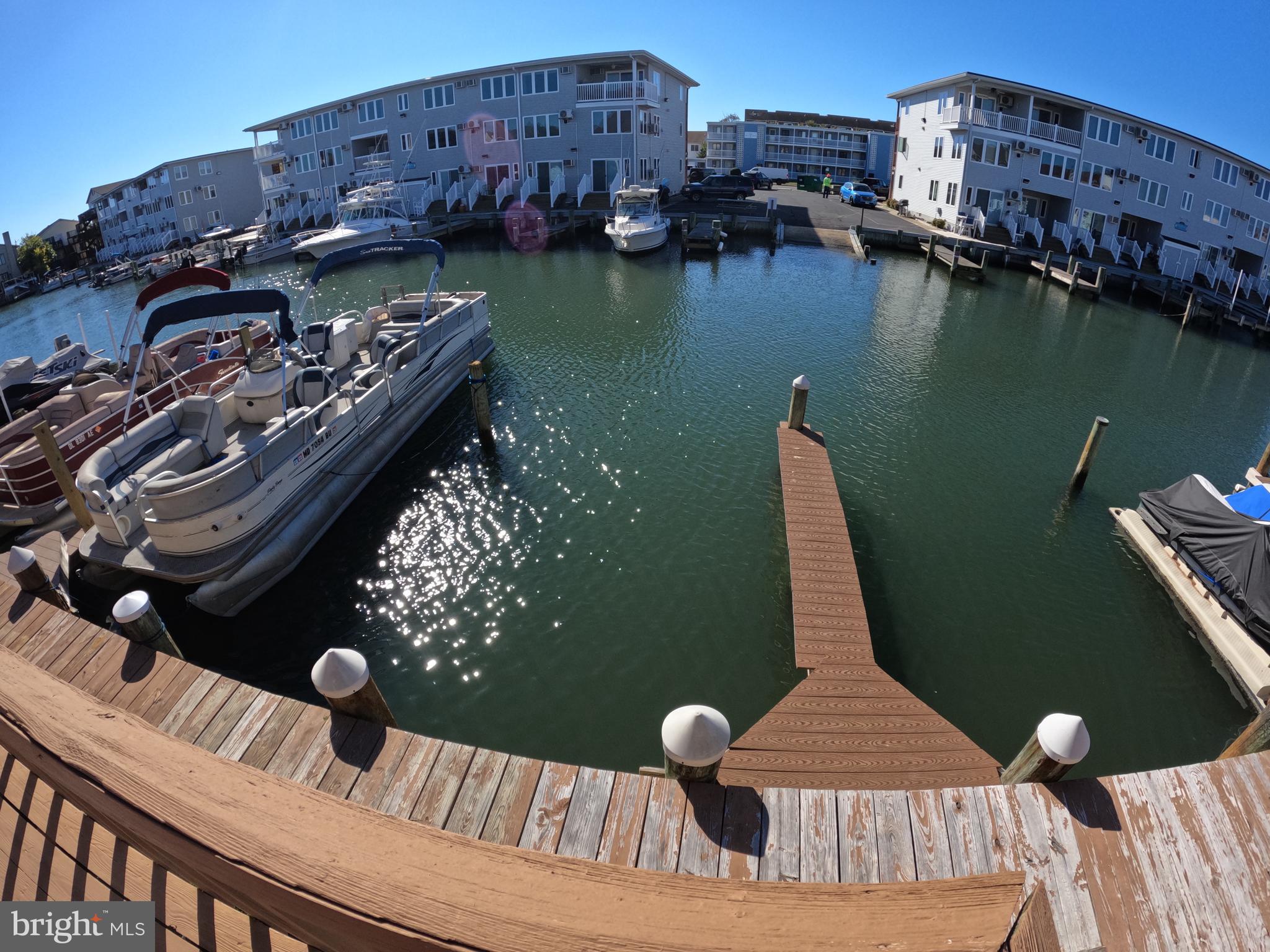 BAYSHORE ESTATES - Residential