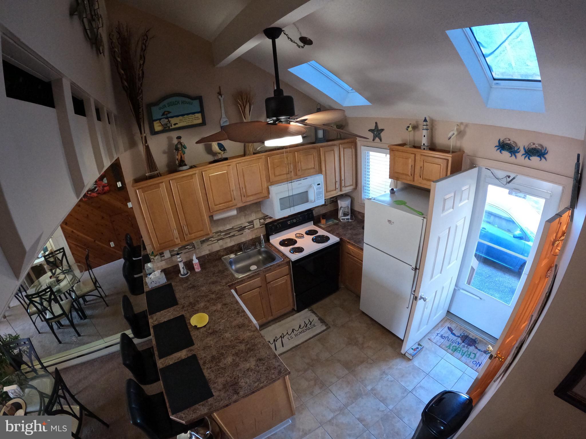 BAYSHORE ESTATES - Residential