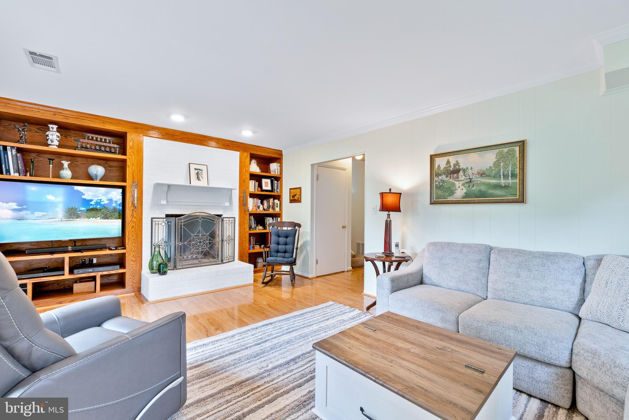 BROOKE MANOR ESTATES - Residential