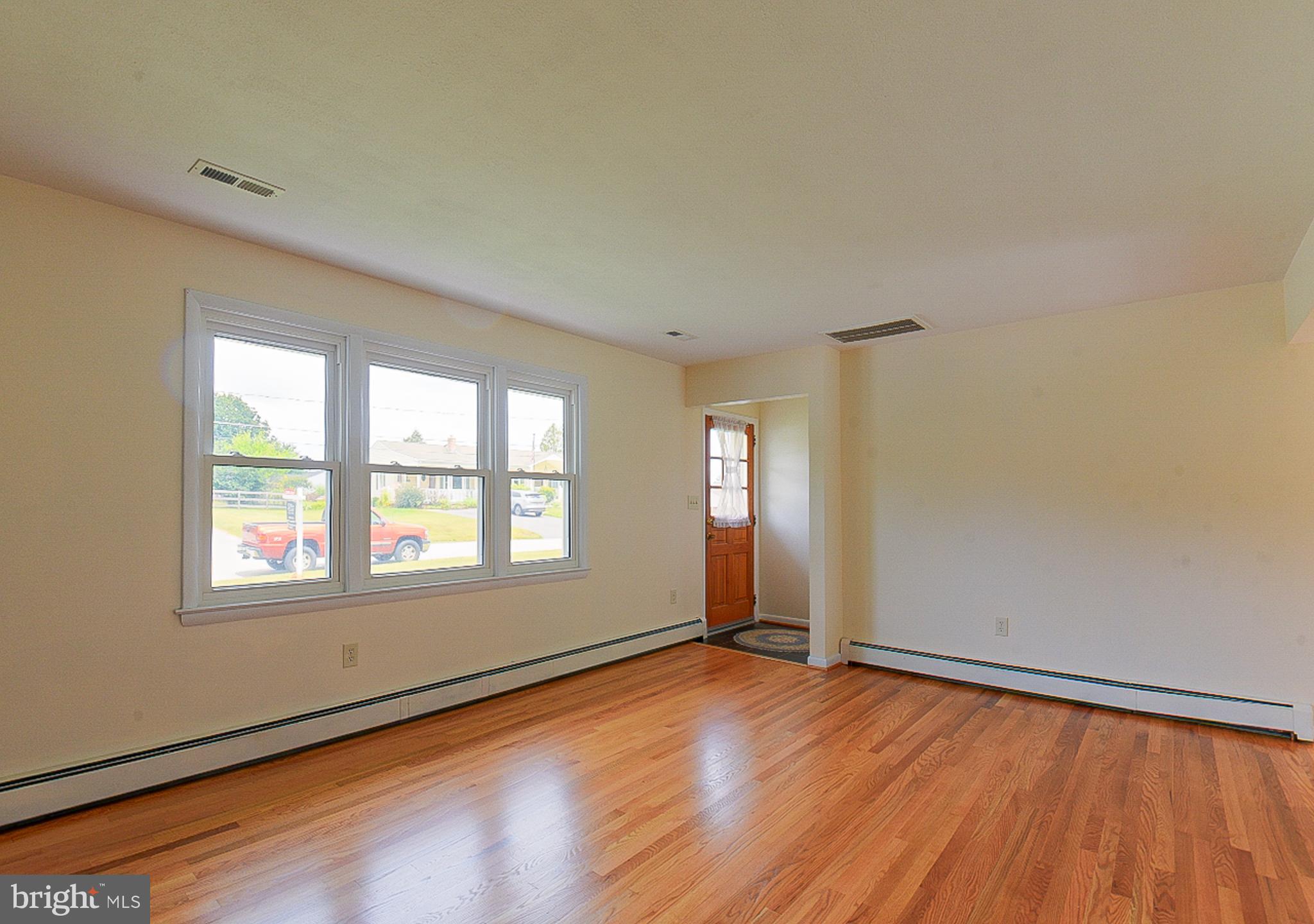 MAPLE CREST - Residential