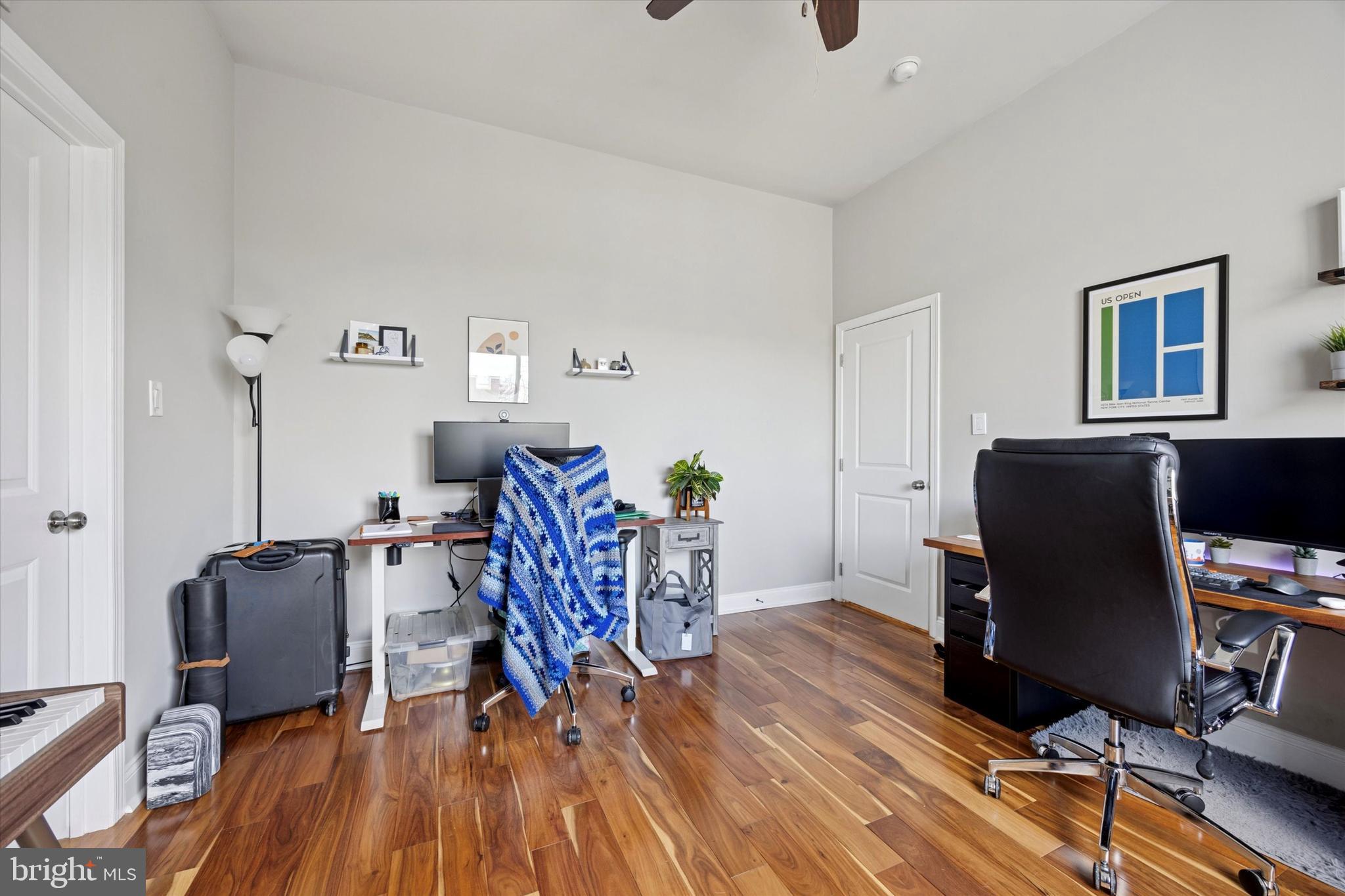 SPRING ARTS - Residential Lease