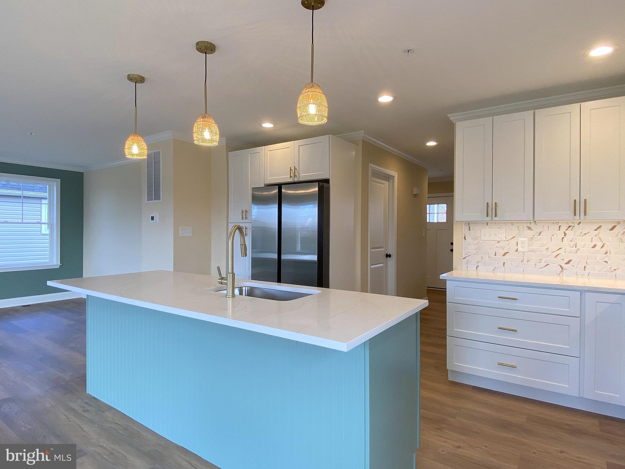 EDGEMERE/SPARROWS POINT - Residential