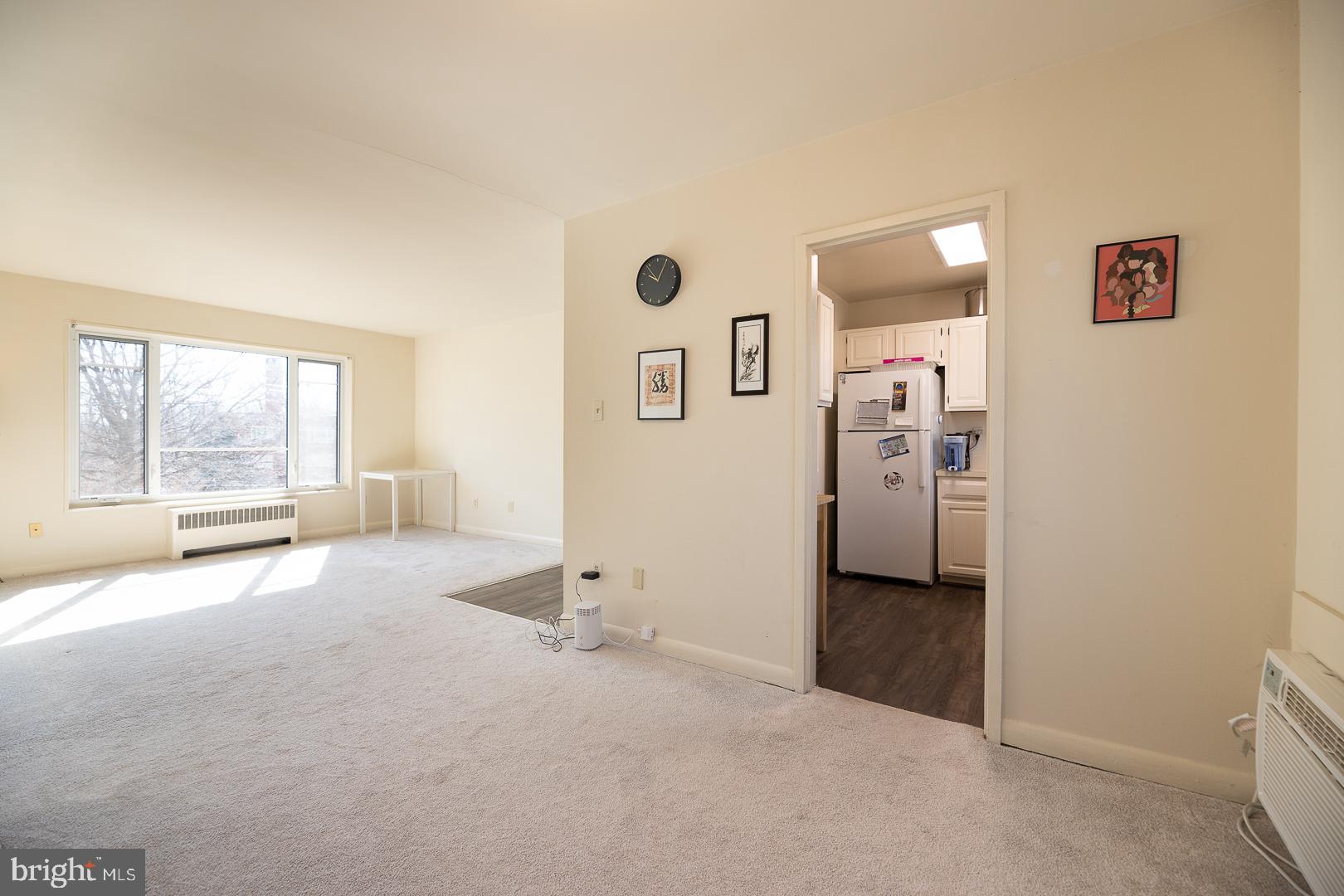 PARKSIDE CONDOMINIUMS - Residential Lease