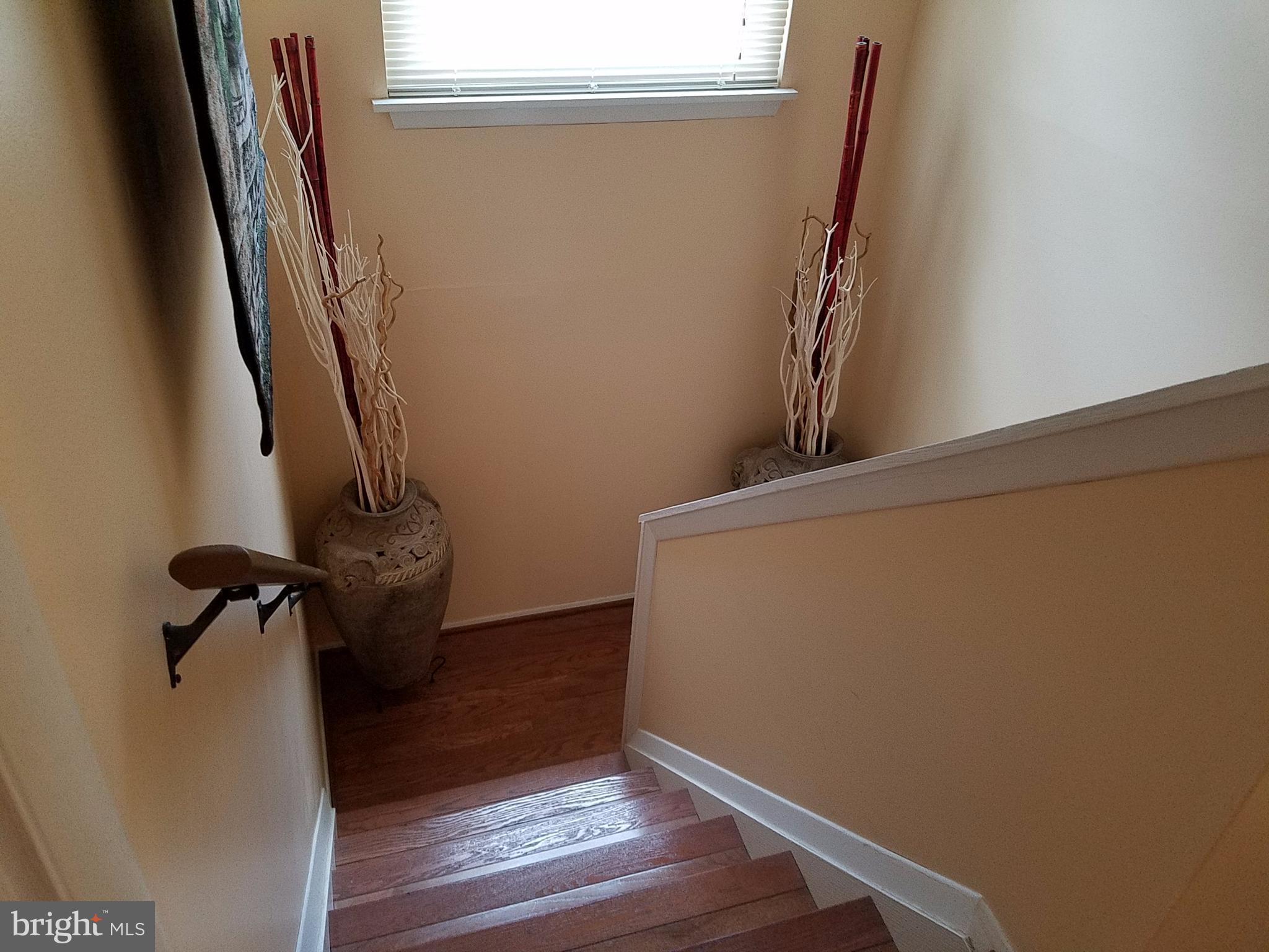 HERITAGE SQUARE - Residential
